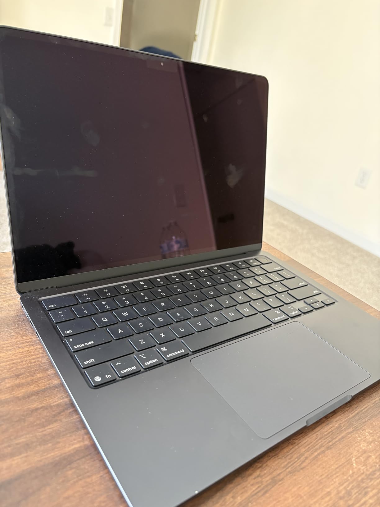 2025 MacBook Air 13-inch Laptop with M4 chip: Built for Apple Intelligence, 13.6-inch Liquid Retina Display, 16GB Unified Memory, 512GB SSD Storage, 12MP Center Stage Camera, Touch ID; Sky Blue customer photo 2