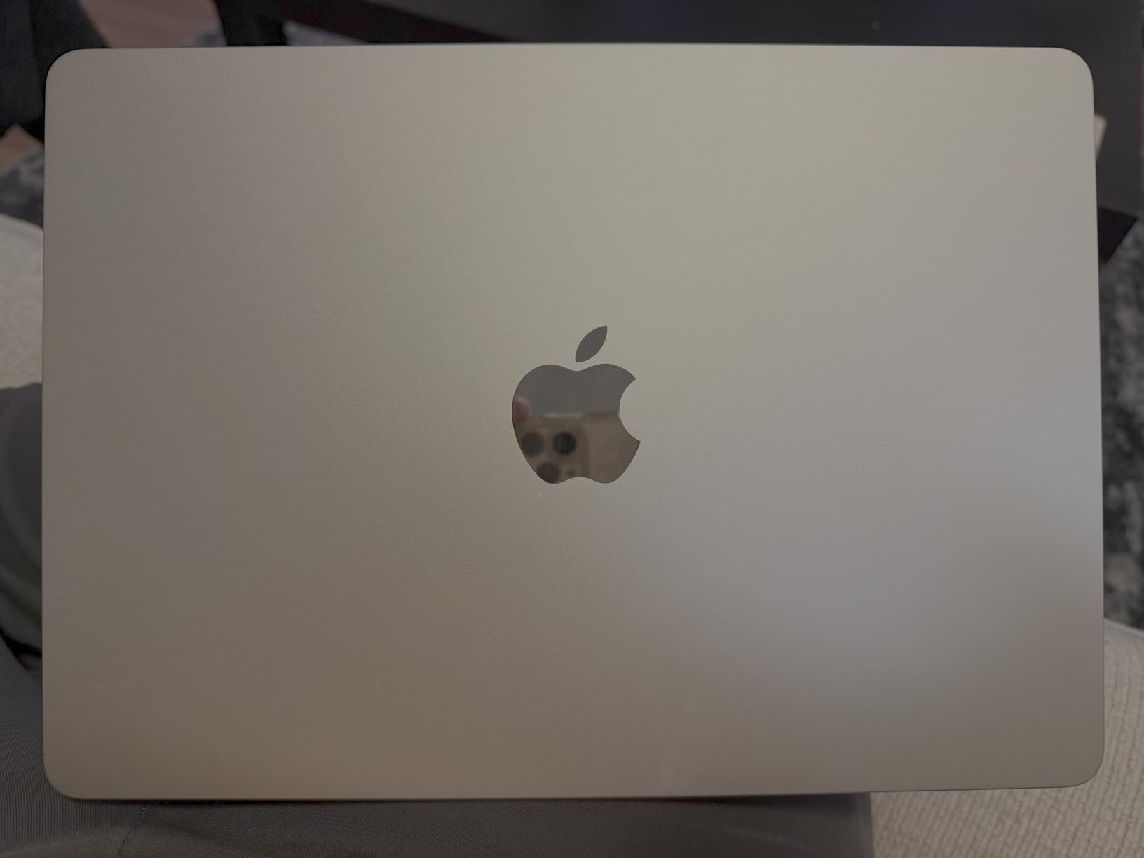 2025 MacBook Air 13-inch Laptop with M4 chip: Built for Apple Intelligence, 13.6-inch Liquid Retina Display, 16GB Unified Memory, 256GB SSD Storage, 12MP Center Stage Camera, Touch ID customer photo 1