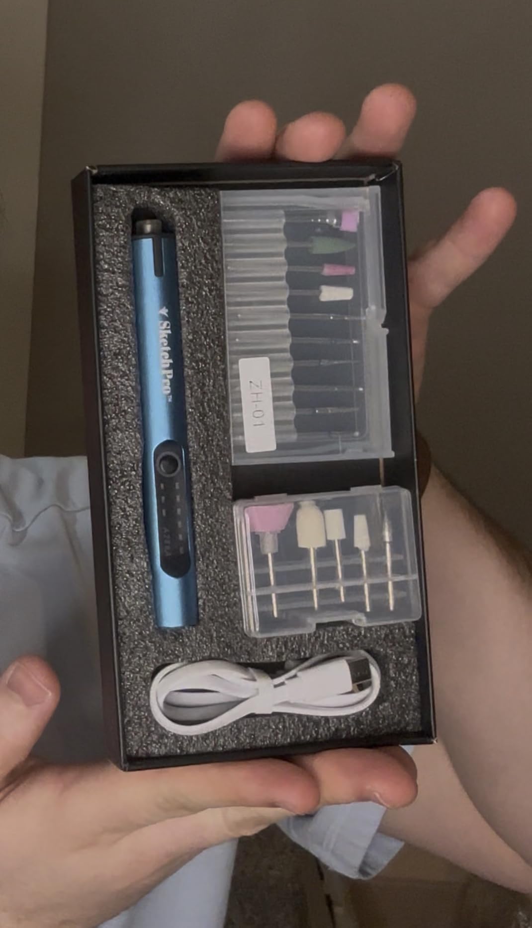 SketchPro Cordless Engraving Pen with LED Light - 3-Speed Precision Etching Tool for Wood, Metal, Glass & Plastic - USB-C Rechargeable, 26 Accessories - Ideal for DIY, Jewelry & Craft Projects customer photo 1