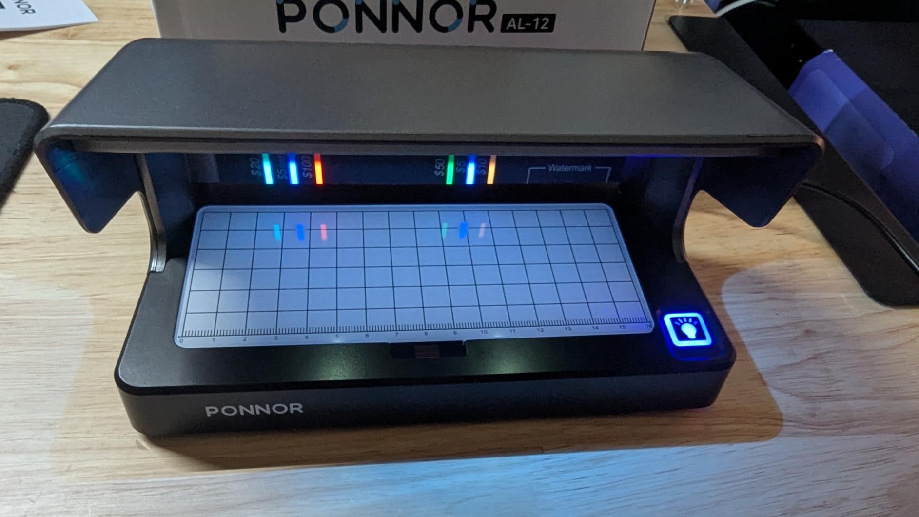 PONNOR AL-12 Counterfeit Bill Detector Money Checker Machine with Dual UV LED Light for Credit Card & ID Detection, Suitable for All Currencies with Auto ON/Off Rechargeable Battery Large FullBacklit customer photo 2