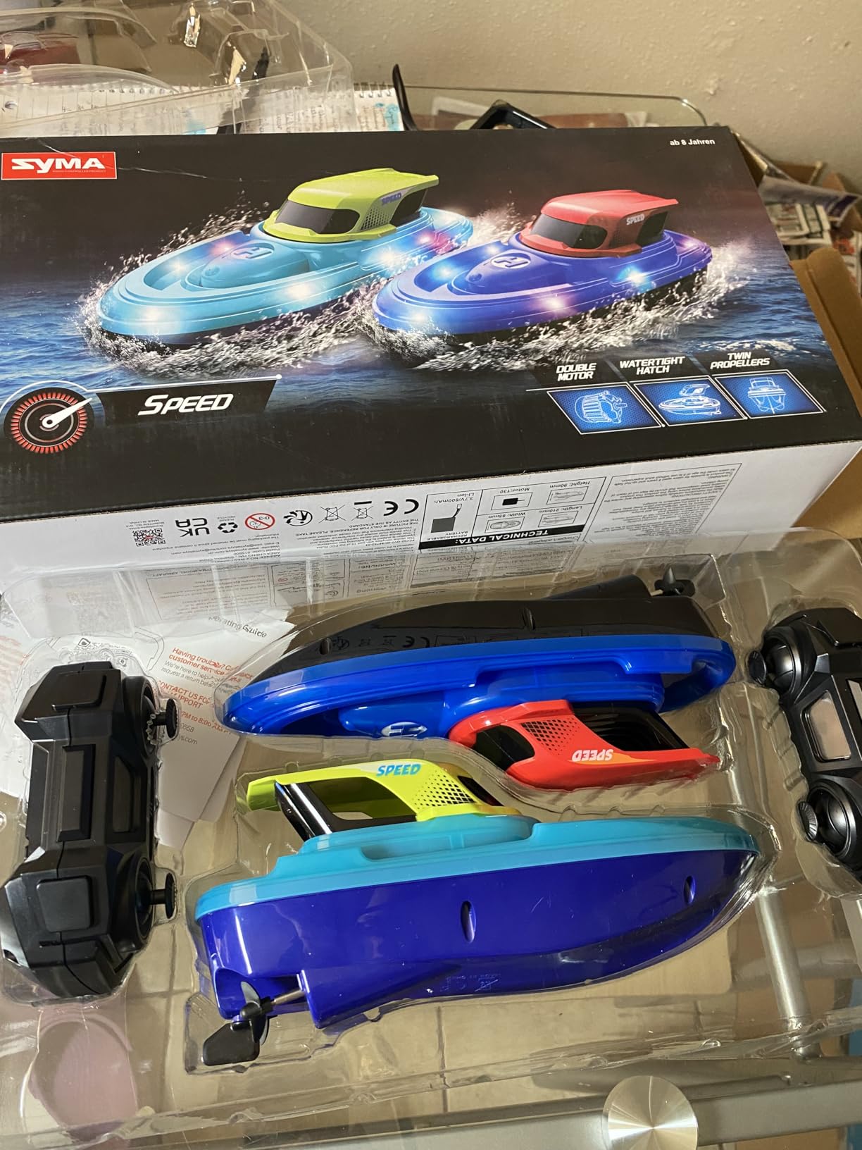 SYMA RC Boats 2 Pack for Kids 8-12, Remote Control Boat for Pool with LED Lights, 40 Mins Playtime (2 Batteries) & One-Key Water Spray, Summer Gifts Toys for Boys and Girls customer photo 1