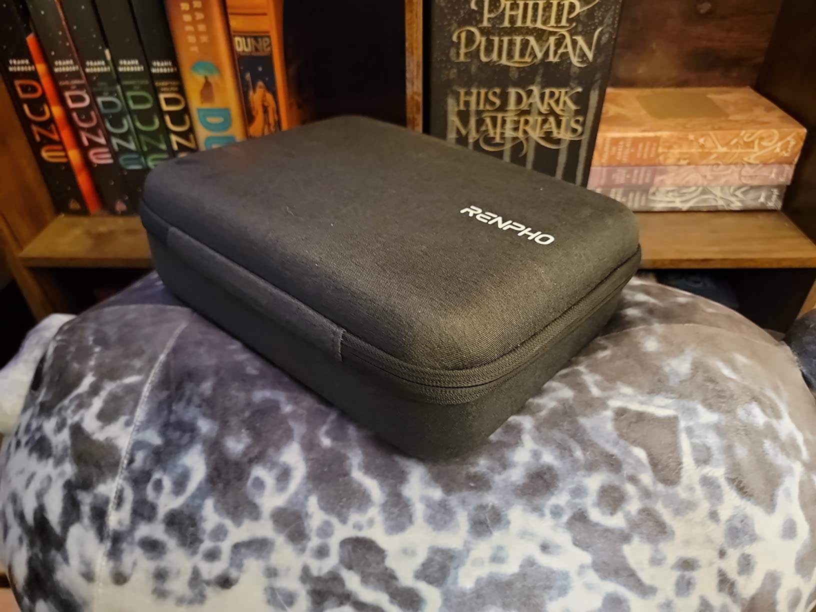 RENPHO Power+ Thermacool Massage Gun with Heat and Cold, 12mm Amplitude Deep Tissue Percussion Massager for Professional Athletes, App Controlled Guided Courses, 6 Speeds, 6 Attachments, Carry Case customer photo 1