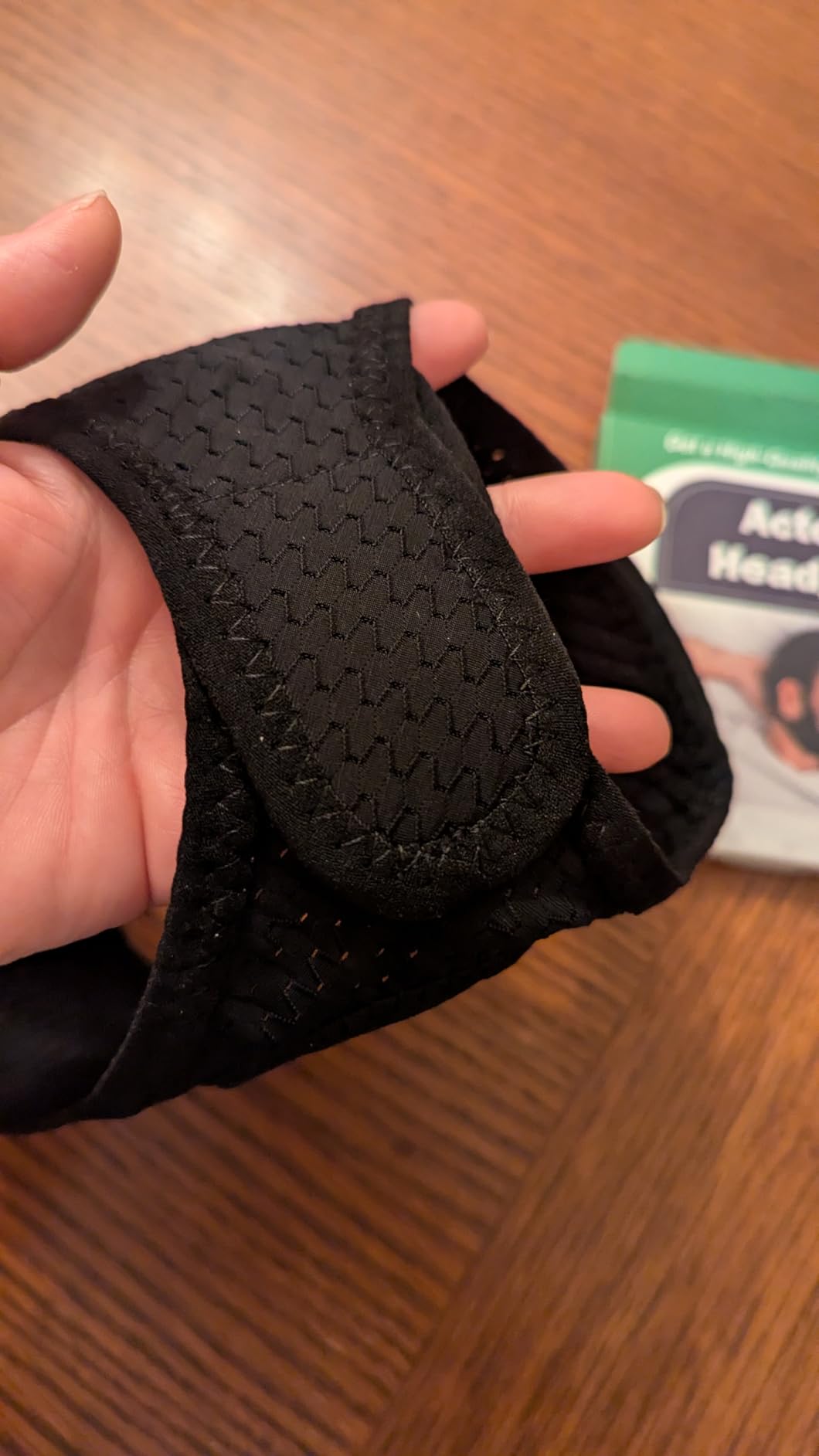 Sleep Apnea Devices - Chin Strap for Sleeping, Airflow Jaw Strap, Effective Anti Snoring Solution for Men and Women, Anti Snore Devices Breathable and Reusable (Black & 54CM & 1PCS) customer photo 1