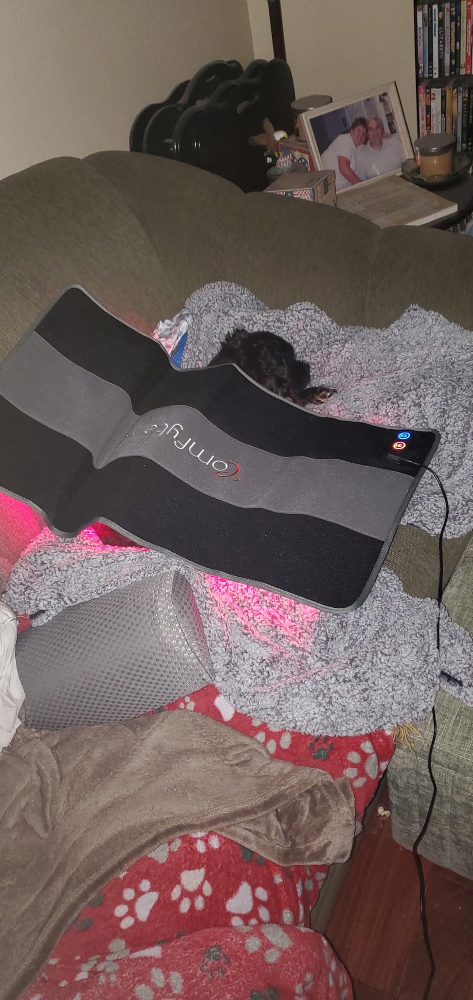 Comfytemp 33'' x 17'' Red Light Therapy Mat for Body, 480 LEDs FSA Eligible HSA Near Infrared Light Therapy Pad, 660nm & 850nm Light Blanket for Back Belly Knee Joints Muscle, 65W customer photo 1