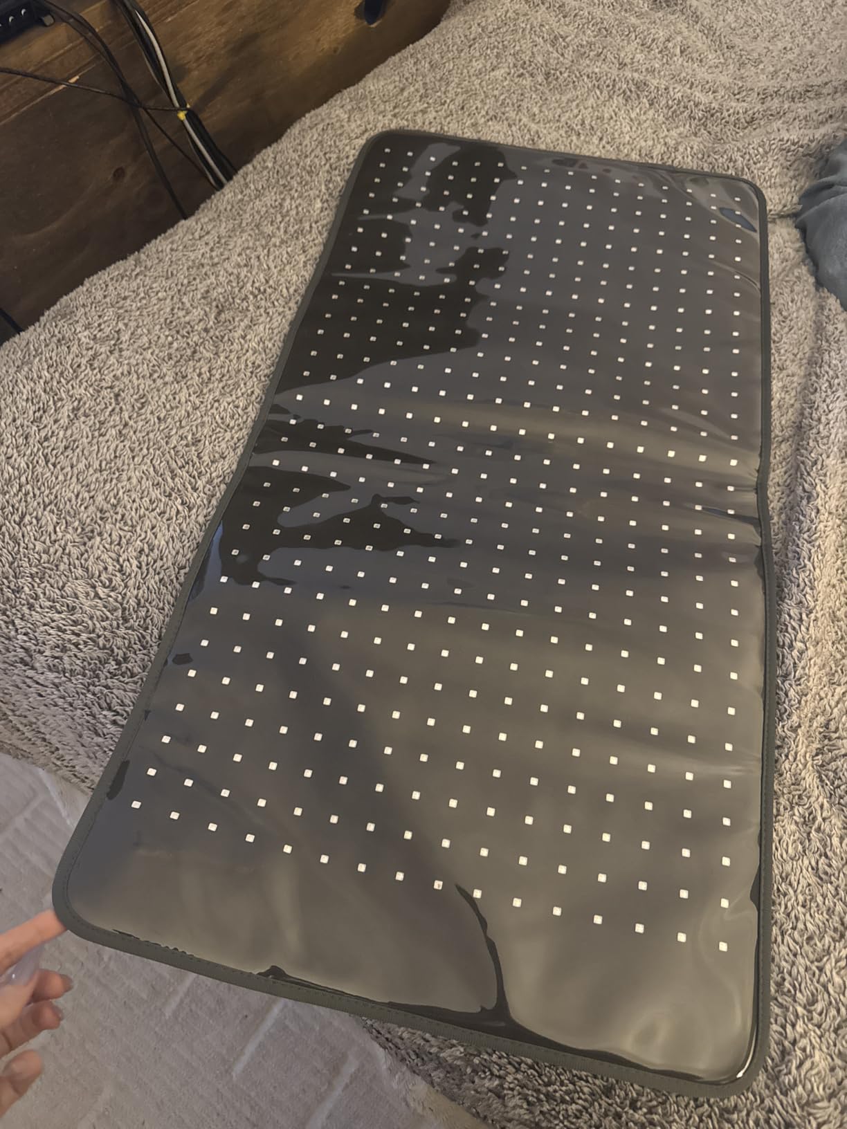 Comfytemp 33'' x 17'' Red Light Therapy Mat for Body, 480 LEDs FSA Eligible HSA Near Infrared Light Therapy Pad, 660nm & 850nm Light Blanket for Back Belly Knee Joints Muscle, 65W customer photo 2