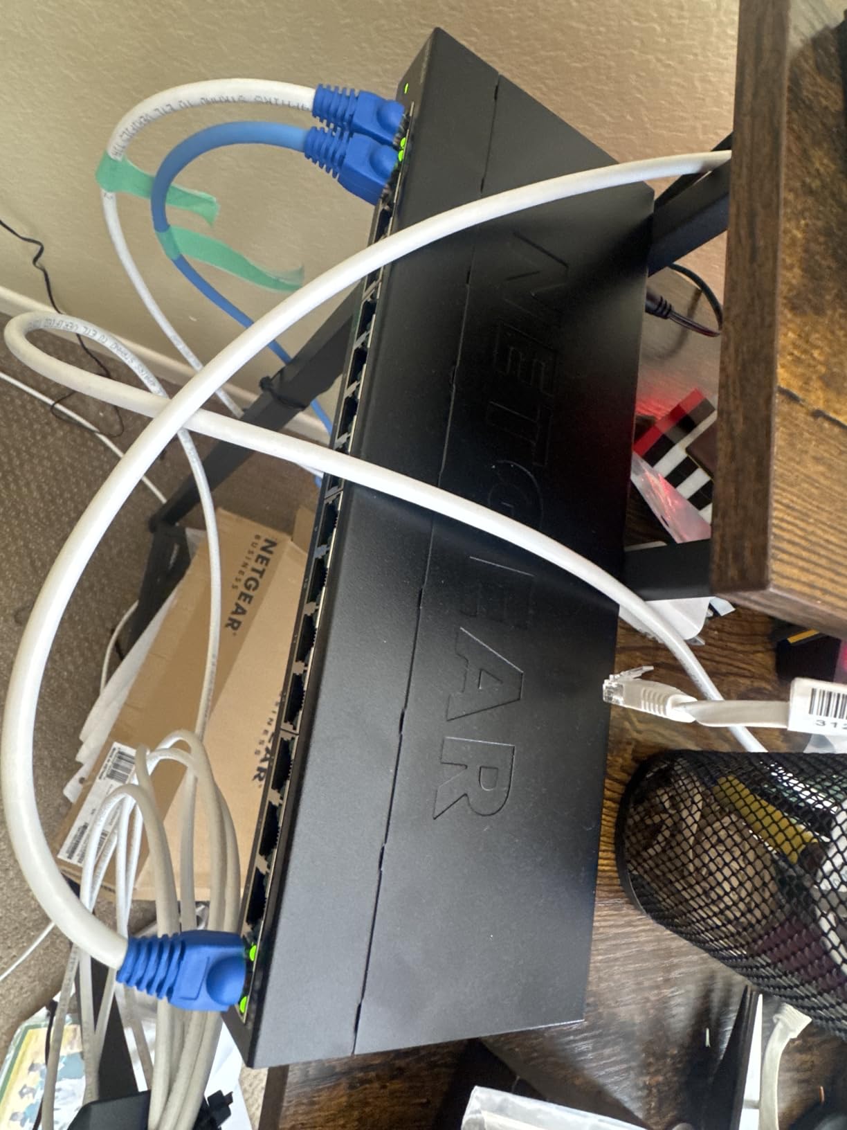 NETGEAR 16-Port Gigabit Ethernet Unmanaged Switch (GS316) - Desktop or Wall Mount, and Limited Lifetime Protection customer photo 1