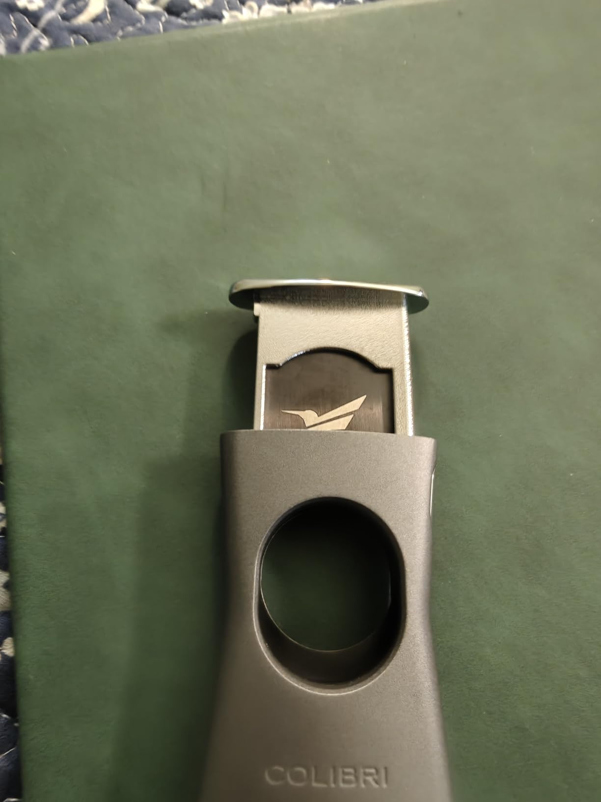 Colibri Premium Slim Cigar Cutter - Ergonomic Stainless Steel Spring-Loaded Straight Cut Blade, Ideal for up to 66+ Ring Gauge - Gift for Cigar Enthusiasts (Black + Gold) customer photo 2