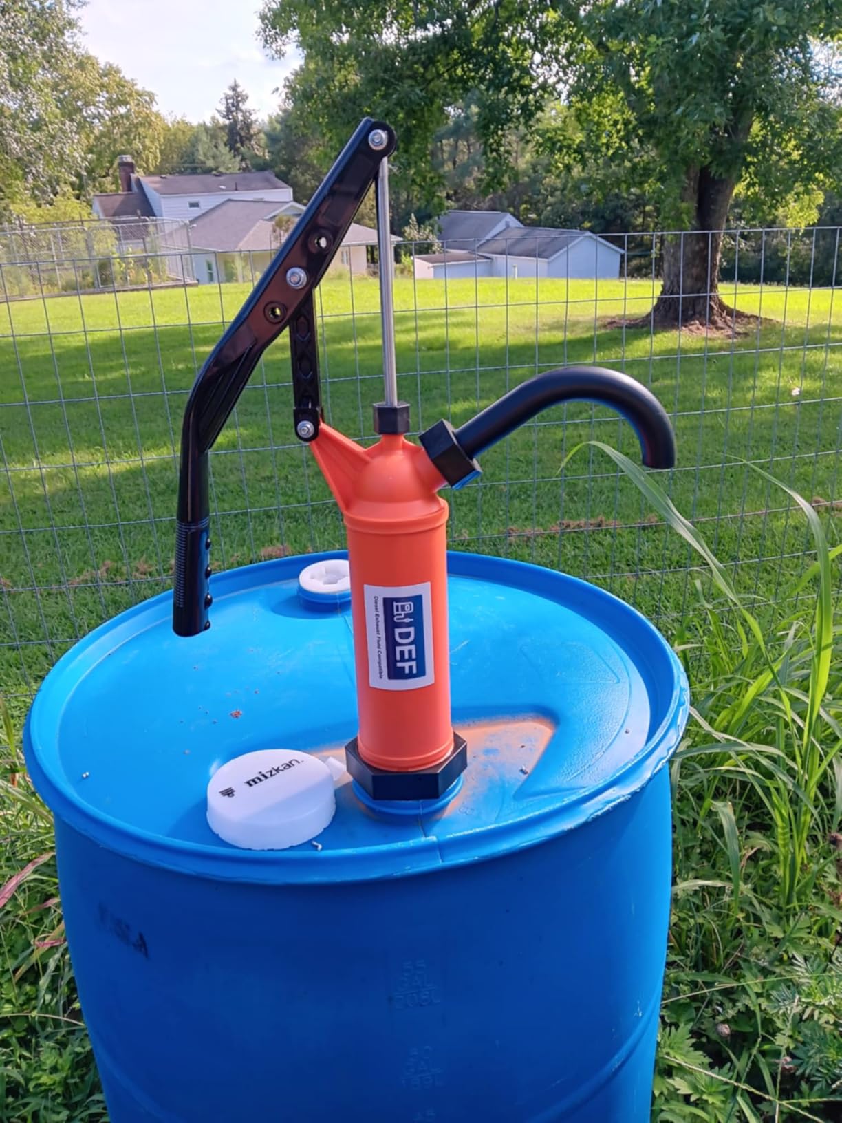 SMART JERRY - 55 Gallon Drum Pump | Heavy Duty Manual Rain Barrel Pump for Water, DEF & Corrosive Liquids | 9-14 oz per Stroke Lever Action Design | Fits 5-55 Gallon Drums customer photo 2