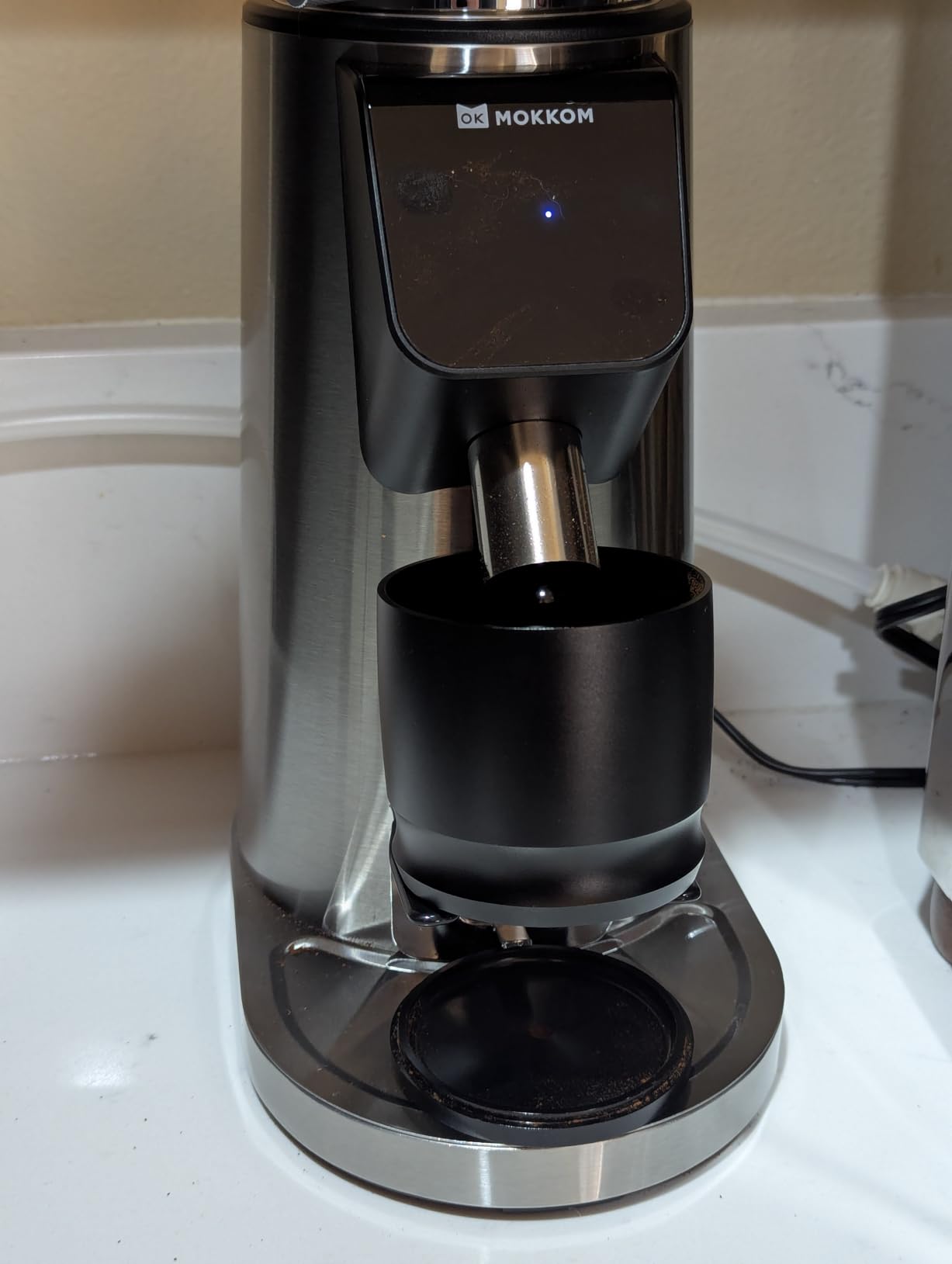 MOKKOM Professional 64mm Flat Burr Coffee Grinder with 100 Grind Settings, All-Metal Stainless Steel Body, Coffee Bean Grinder with Adjustable Electronic Timer, Anti-Static, LED Display customer photo 1