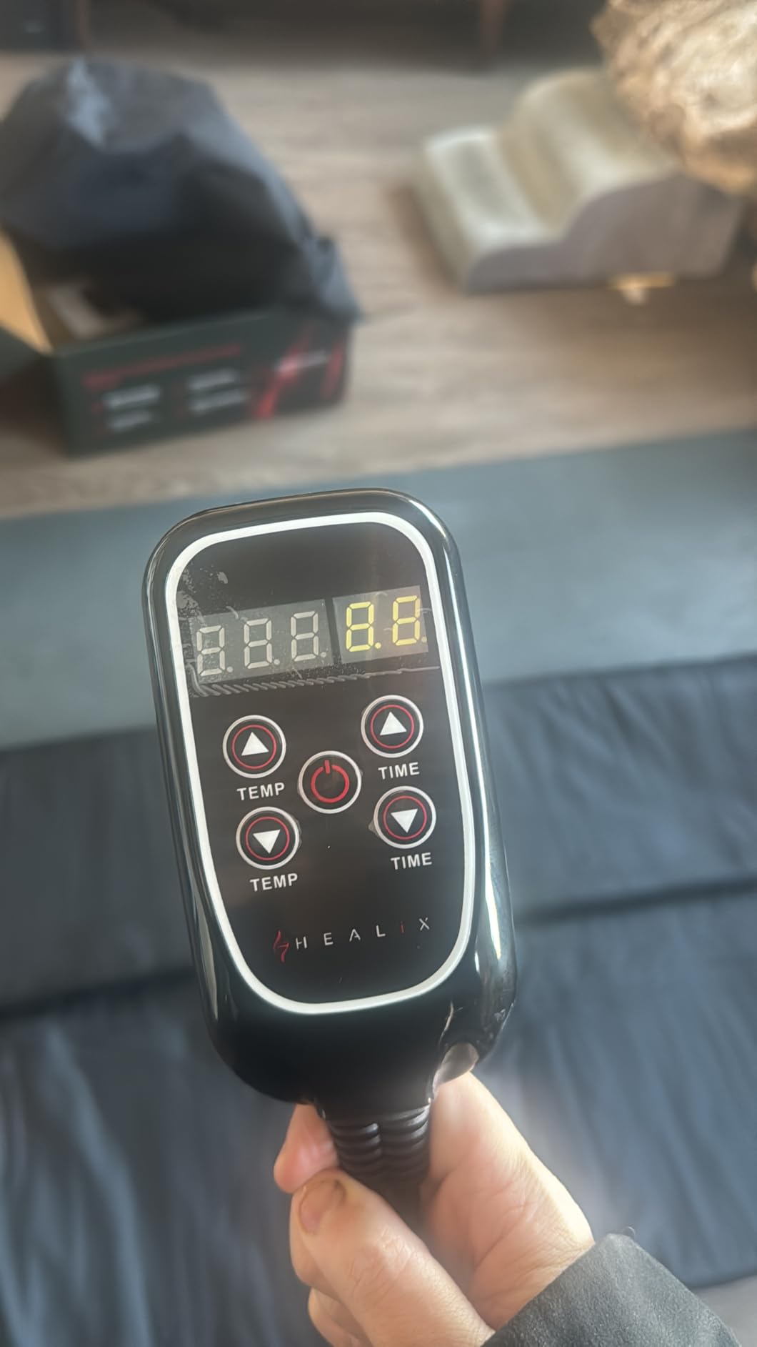 Healix Infrared Sauna Blanket Zero EMF | Portable Home Sauna Blanket for Relaxation & Wellness | Far Infrared Heating, Adjustable Temp (77-176°F), Carbon Fiber Heating customer photo 2