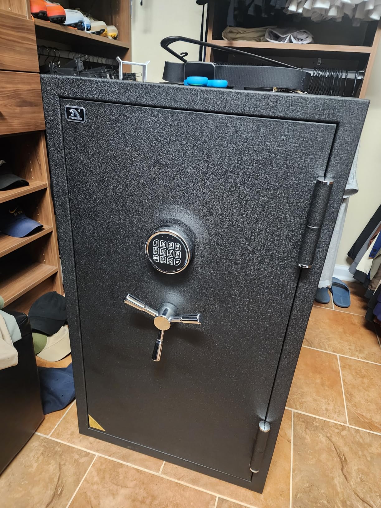 TIGERKING 8.78 Cu Ft Fireproof and Waterproof Safe with Digital Lock, DIY Pegboard Door, Heavy-Duty Steel Large Floor Safe for Home & Office, 40-Min 1200°F Fireproof & 72-Hr Waterproof Protection customer photo 1