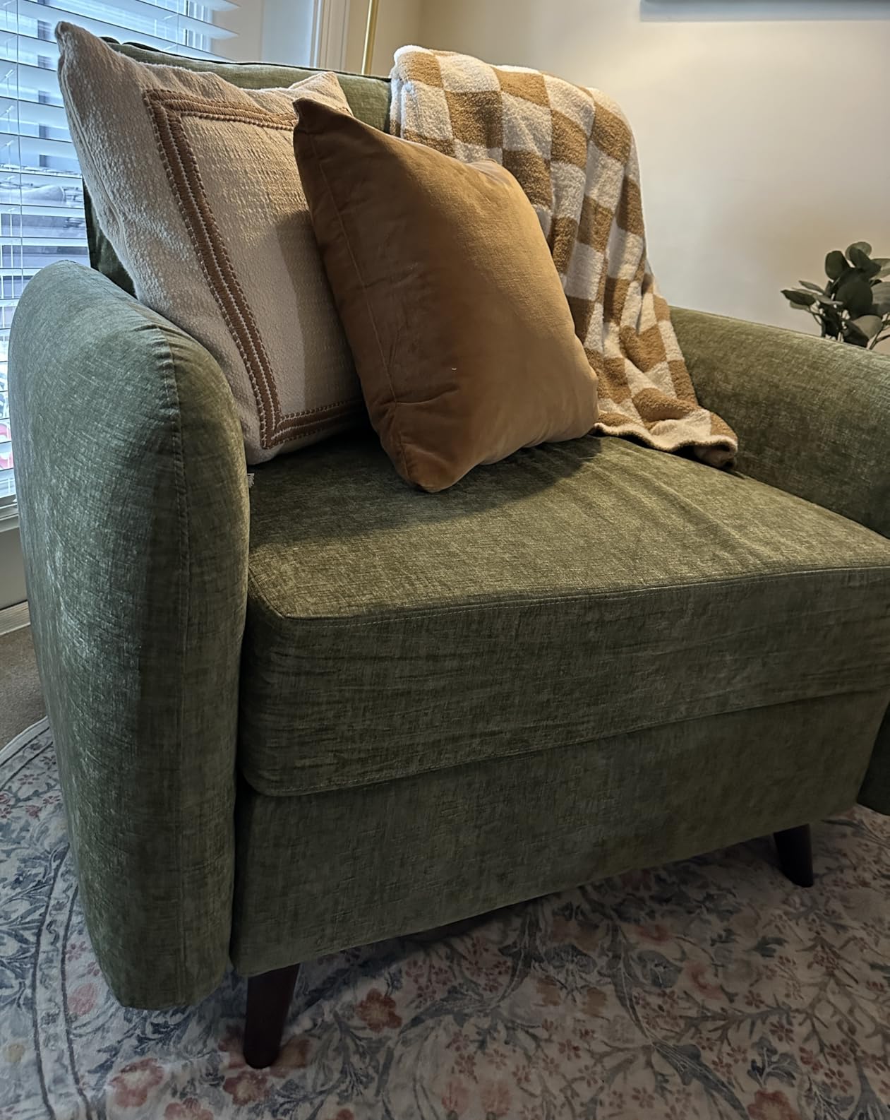 Oversized Accent Chair with All Seats Storage, Comfy Living Room Chairs with 2 Throw Pillow, Upholstered Mid-Century Armchair, 24.5'' Deep Seat, Reading Chair for Bedroom, Office, Chenille, Green customer photo 2