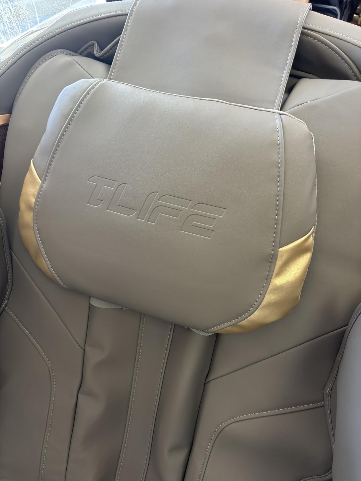 TLIFE Massage Chair Full Body, 160°Zero Gravity Recliner with Body Scan, 50