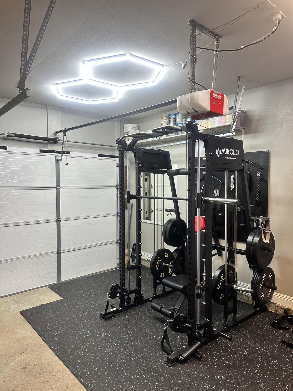 Mikolo M4 2.0 Smith Machine, 2200lbs Squat Rack with LAT-Pull Down System & Cable Crossover Machine, Training Equipment with Leg Hold-Down Attachment customer photo 1