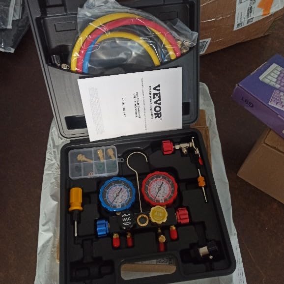 VEVOR AC Gauge Set, 3-Way AC Manifold Gauge Set for R134A, R22, R12, R502 Refrigerants - Freon Gauges Include 5 ft Hoses, Couplers, and Can Tap for Car Auto Freon Charging and Evacuation customer photo 2