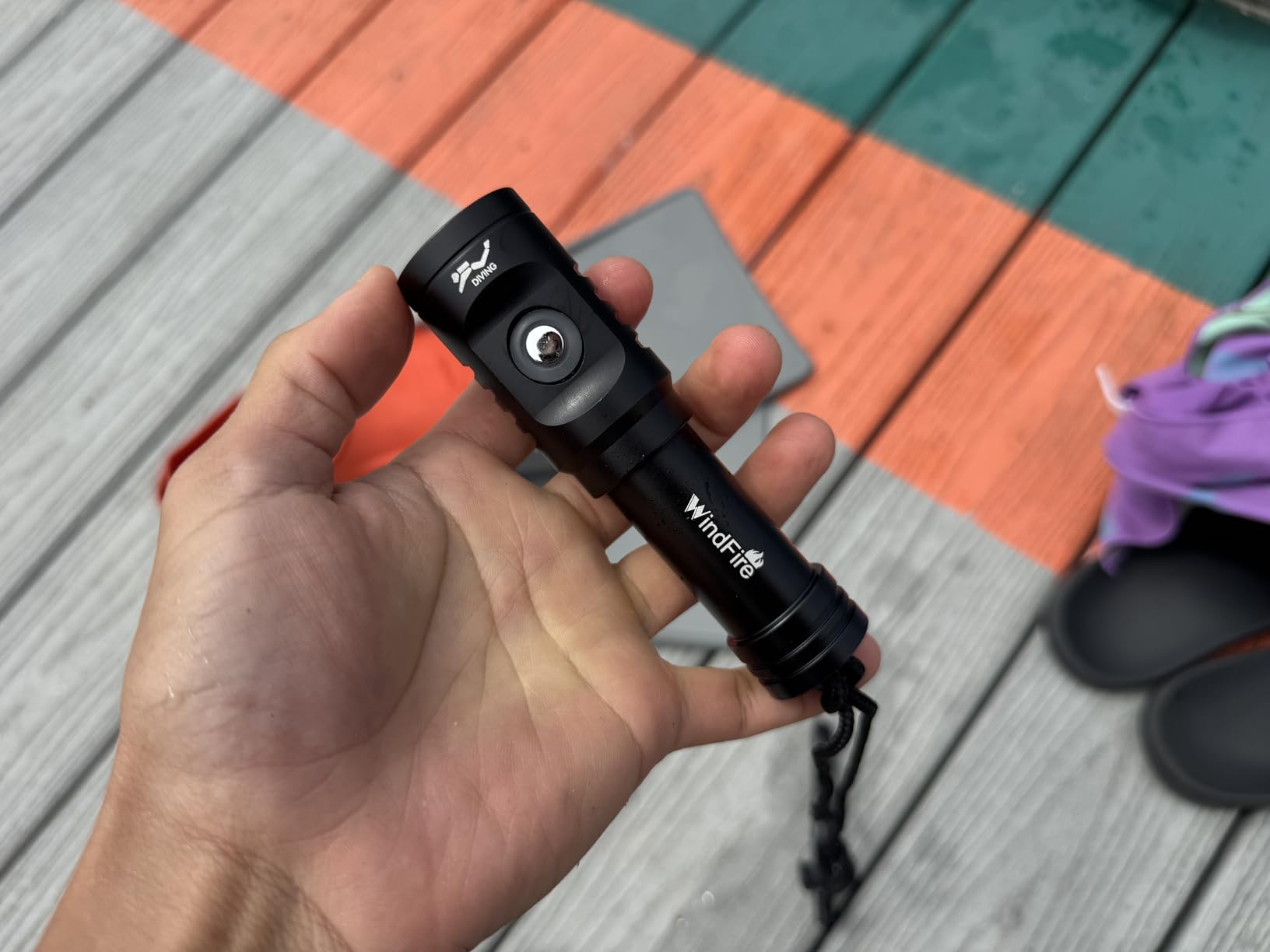 WINDFIRE TS08 Dive Light Super Bright, Scuba Flashlight Rechargeable, IP68 Waterproof 197 ft Depth Underwater Flashlight, 3 Modes & Power Indicator, Snorkeling Torch for Night Diving customer photo 2