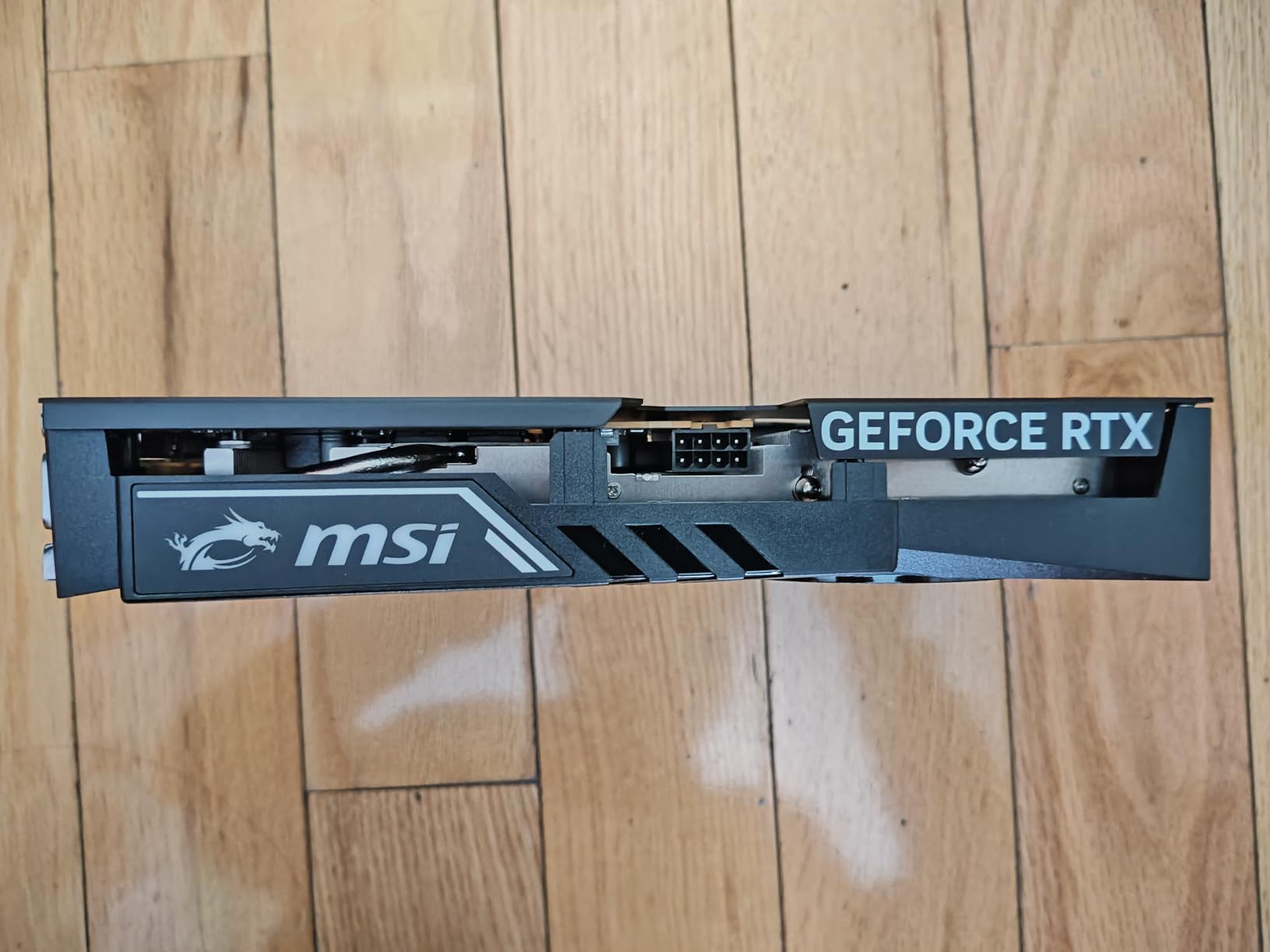 MSI Gaming RTX 5060 8G Gaming OC Graphics Card (8GB GDDR7, 128-bit, Extreme Performance: 2640 MHz, DisplayPort x3 2.1a, HDMI 2.1b, NVIDIA Blackwell Architecture) customer photo 1