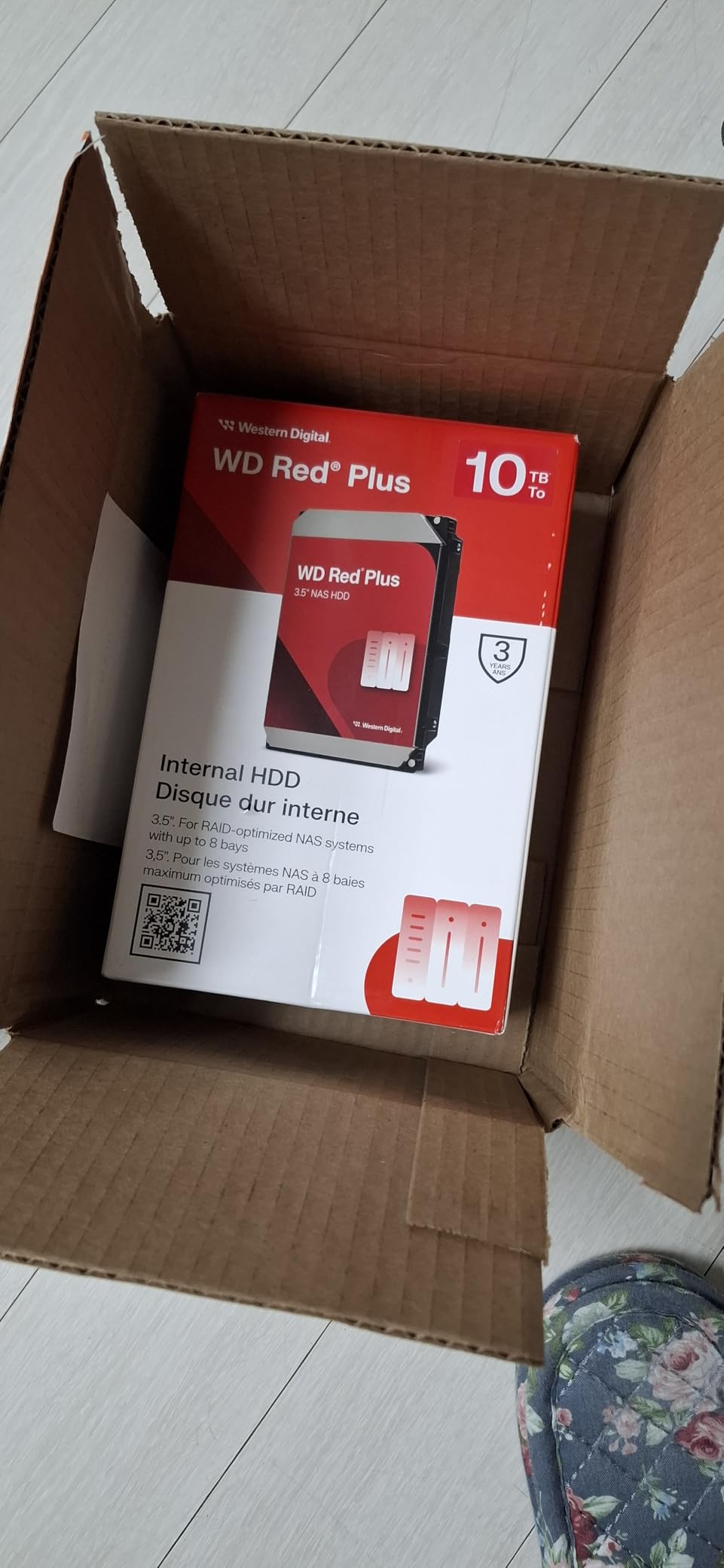 Western Digital 10TB WD Red Plus NAS Internal Hard Drive HDD - 7200 RPM, SATA 6 GB/s, CMR, 512 MB Cache, 3.5