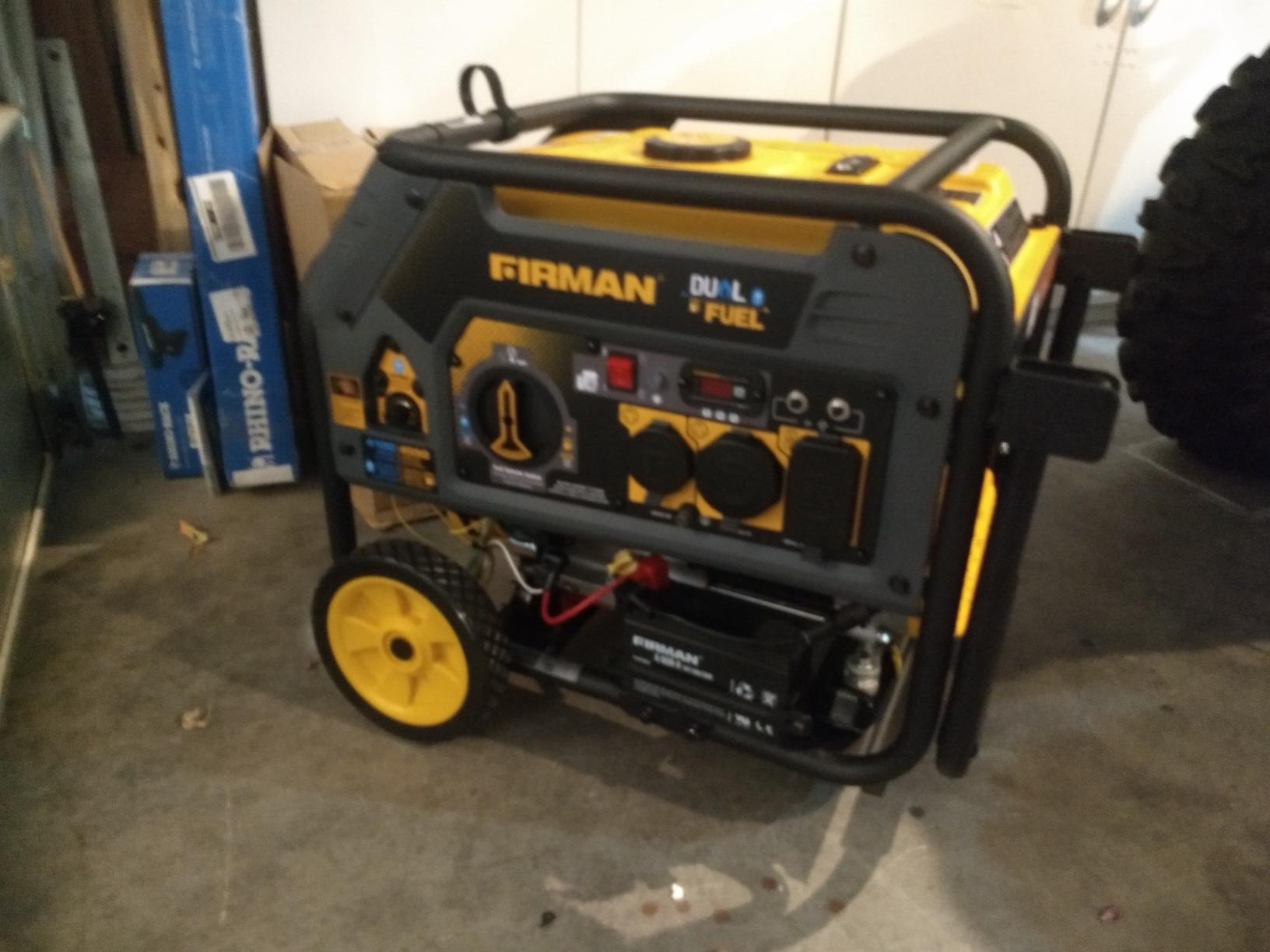 FIRMAN T09275 Tri Fuel Portable Generator, 11400W Electric Start Power Station, 120V 240V Output, Gas, Propane, Natural Gas, CO Alert, Home Backup Power, Emergency and Job Site Generator customer photo 1