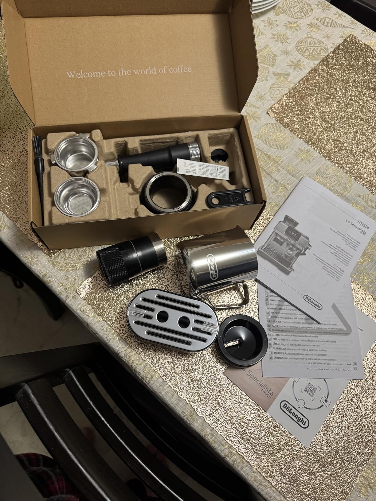 De'Longhi La Specialista Touch Espresso Machine with Grinder & Milk Frother - Cold Brew & Iced Coffee Maker, Burr Grinder, 10 Drink Presets, Compact Bean to Cup, Award-Winning Italian Design customer photo 1