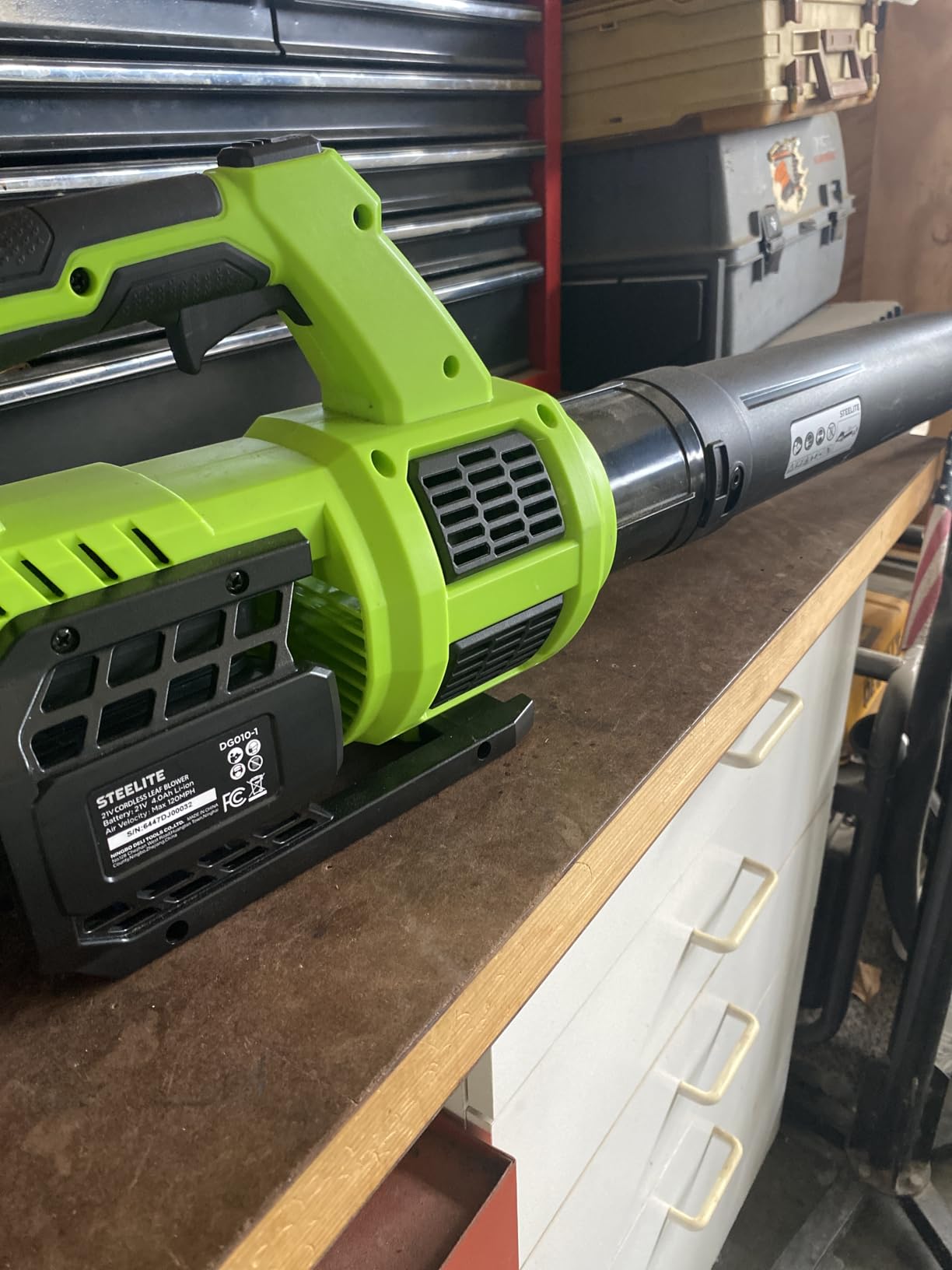 STEELITE 21V Cordless Leaf Blower, 150 MPH 600 CFM High-Performance Airflow, Lightweight Electric Blower for Lawn Care, Patio Cleaning, Leaves & Dust, Includes 2 x 2.0Ah Batteries - Green customer photo 2
