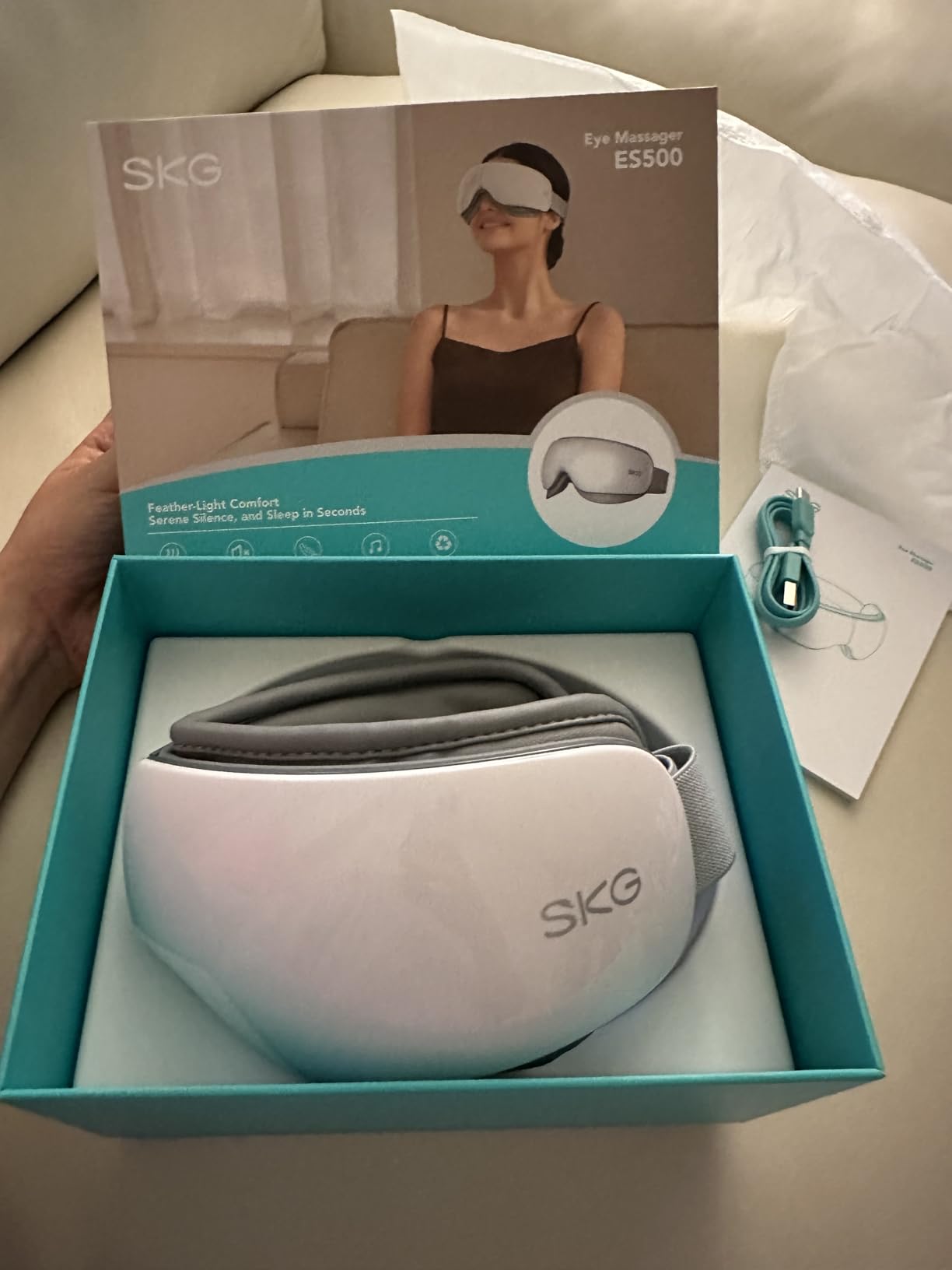SKG Heated Eye Massager with Heat & Compression, Ultra-Quiet Eye Mask Massager for Relaxation and Eye Strain Relief, Ideal Christmas Gift for Women and Men (ES500) customer photo 2