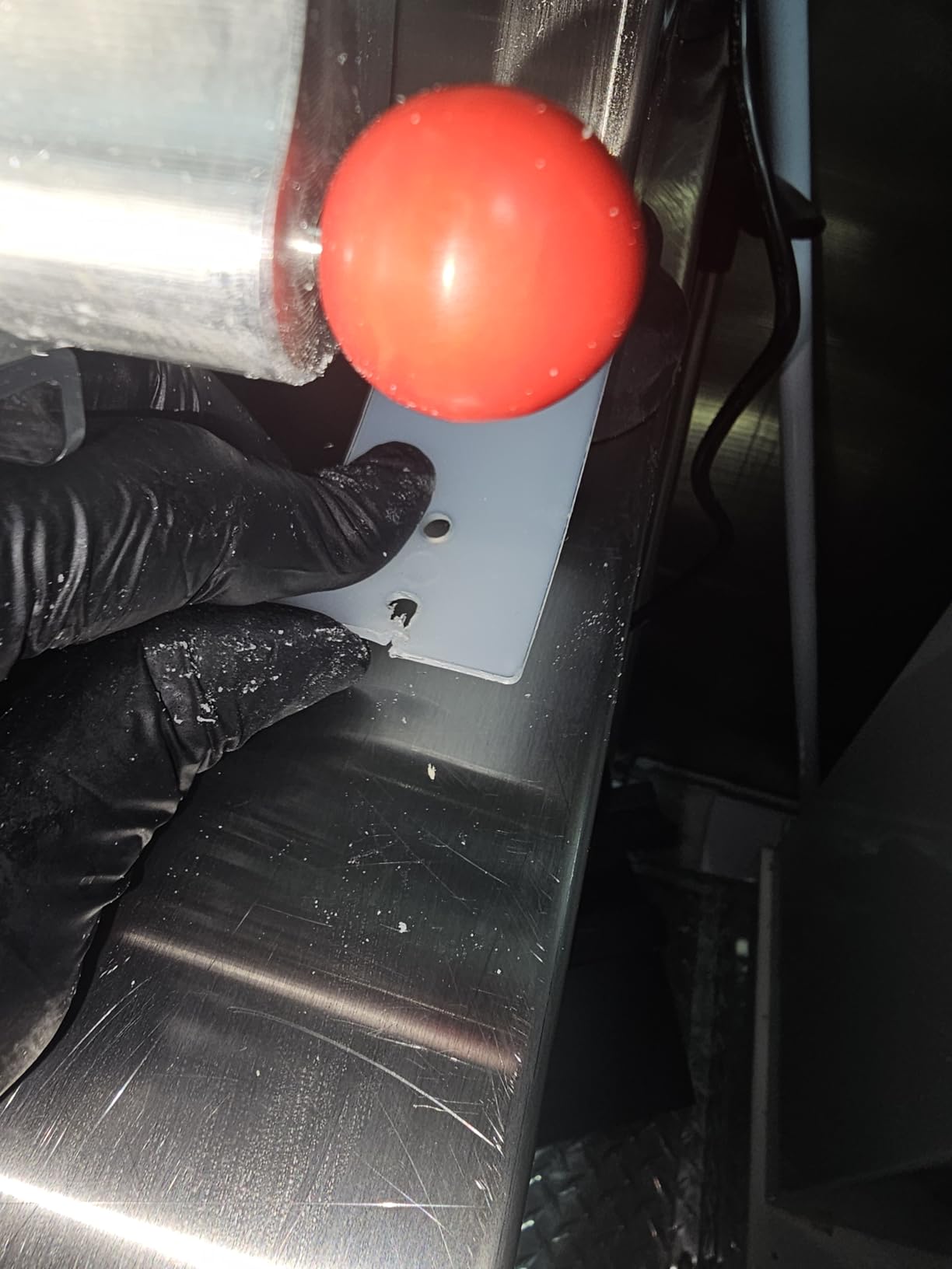 VEVOR Pizza Dough Roller Sheeter, 3-14 Inch Automatic Stainless Steel Pizza Press, Commercial Electric 370W Pasta Maker Machine, 260 pcs Per Hour, Adjustable Thickness, with Dough Press Lid customer photo 2