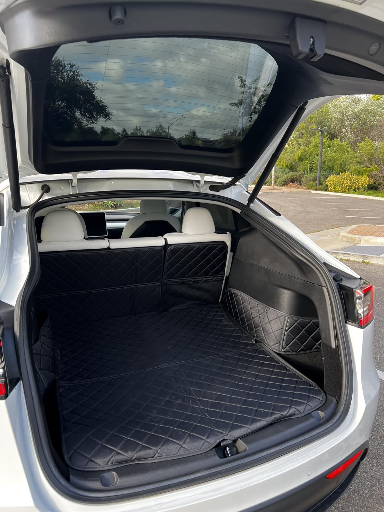 Topfit for Tesla Model Y Trunk Mats Cargo Liner Waterproof Dog Car Seat Covers Protector All-Weather Trunk Floor Mat for Tesla Model Y Juniper Accessories 2025-2026 customer photo 2