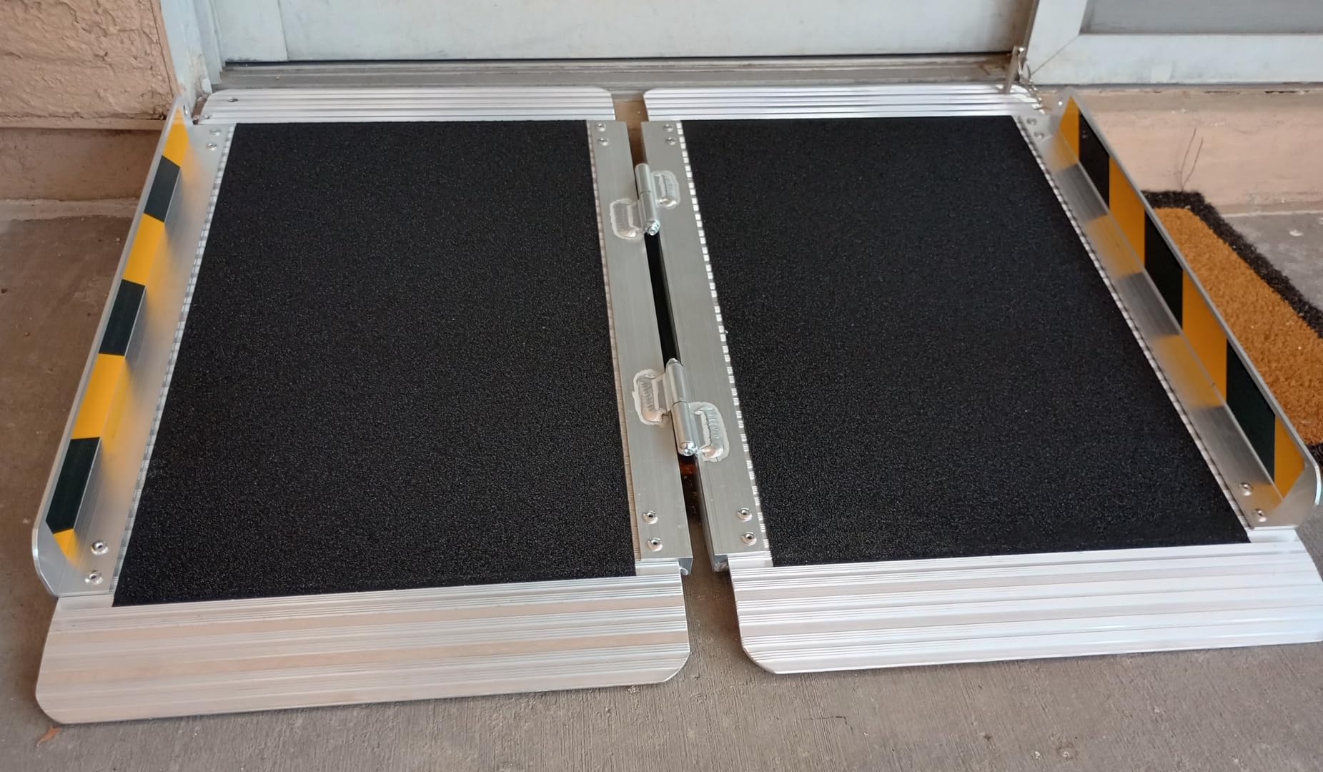 2 Feet Portable Wheelchair Ramp, 600 LBS Capacity Folding Aluminum Threshold Ramp with Anti-Slip Surface, Mobility Access Handicap Ramp for Home Steps, Doorway, Stairs, Doorways, Scooter customer photo 1
