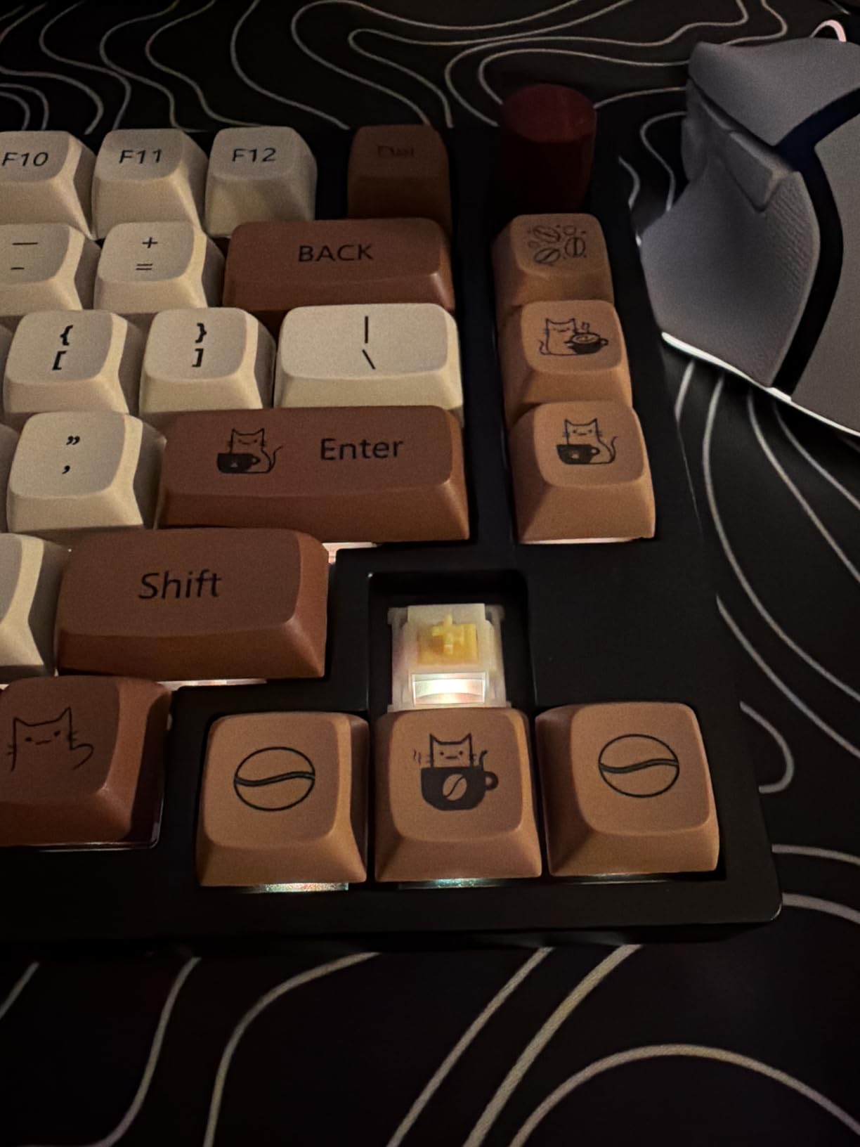 GATERON Milky Yellow Pro V3 Keyboard Switches, Pre-lubed Linear 5 pin for All MX Mechanical Keyboard (72PCS) customer photo 1
