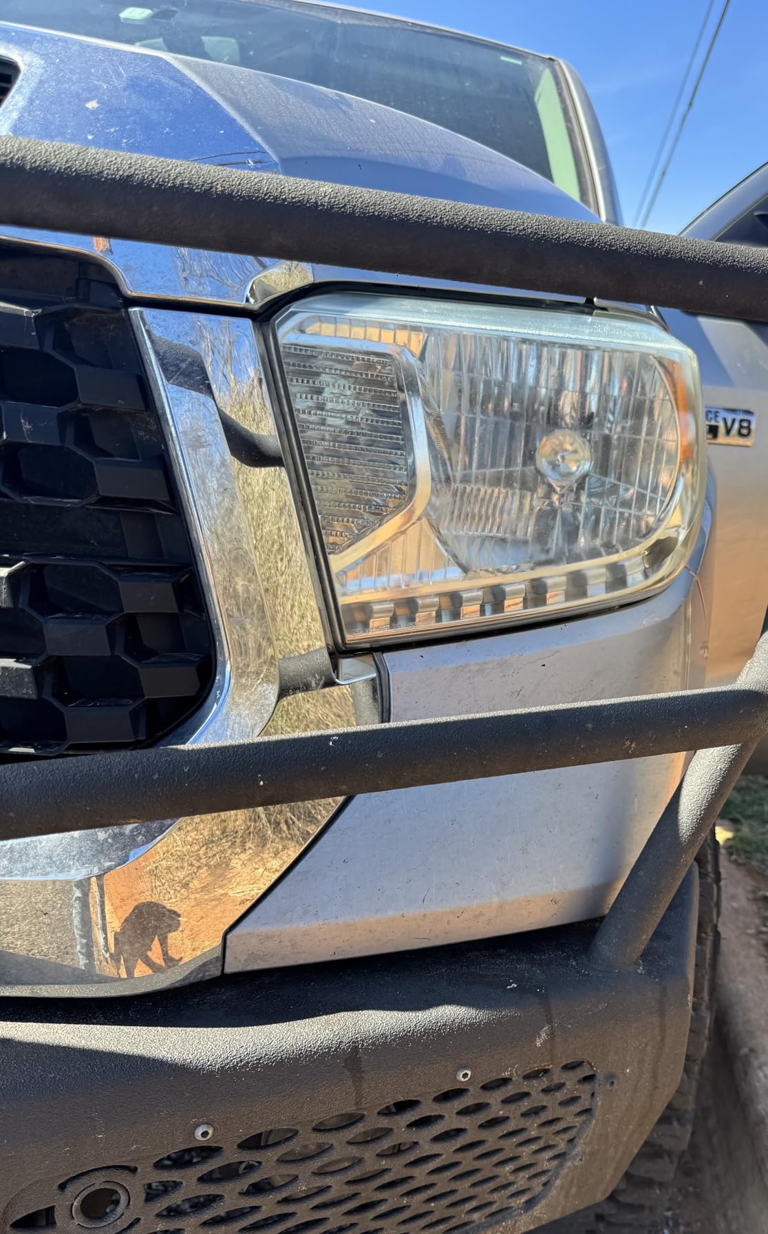 Chemical Guys Headlight Restoration & Ceramic Kit, Complete DIY Kit for Removing Yellowing & Oxidation, Includes Restoration Compound, HydroCharge With Microfiber & Applicator customer photo 1