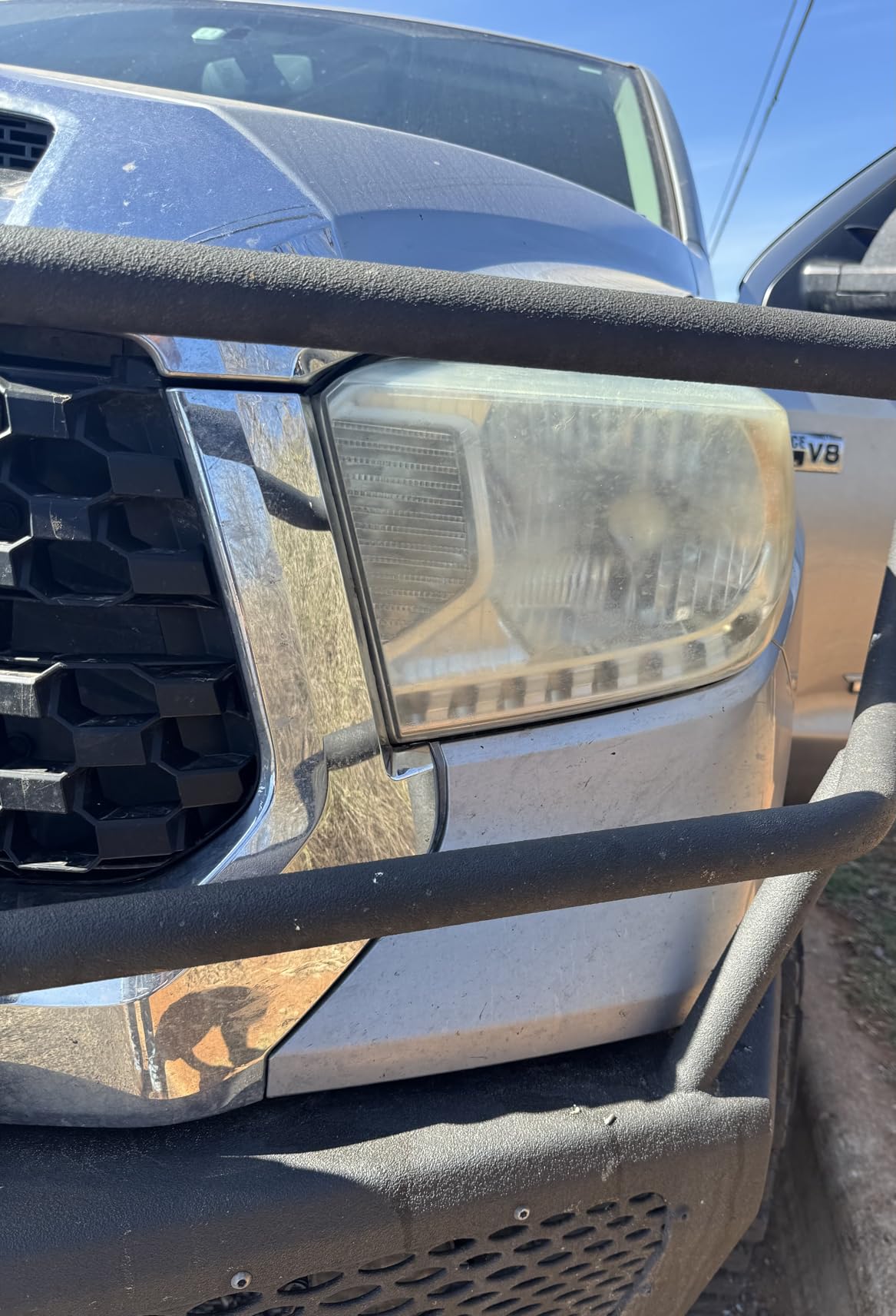 Chemical Guys Headlight Restoration & Ceramic Kit, Complete DIY Kit for Removing Yellowing & Oxidation, Includes Restoration Compound, HydroCharge With Microfiber & Applicator customer photo 2