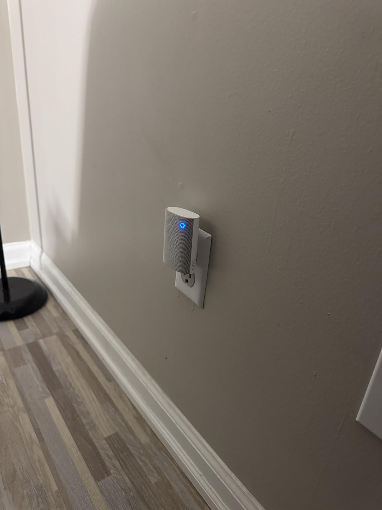 Ring Chime (Newest Model) - WiFi-enabled audio alerts, easy plug-in setup customer photo 1