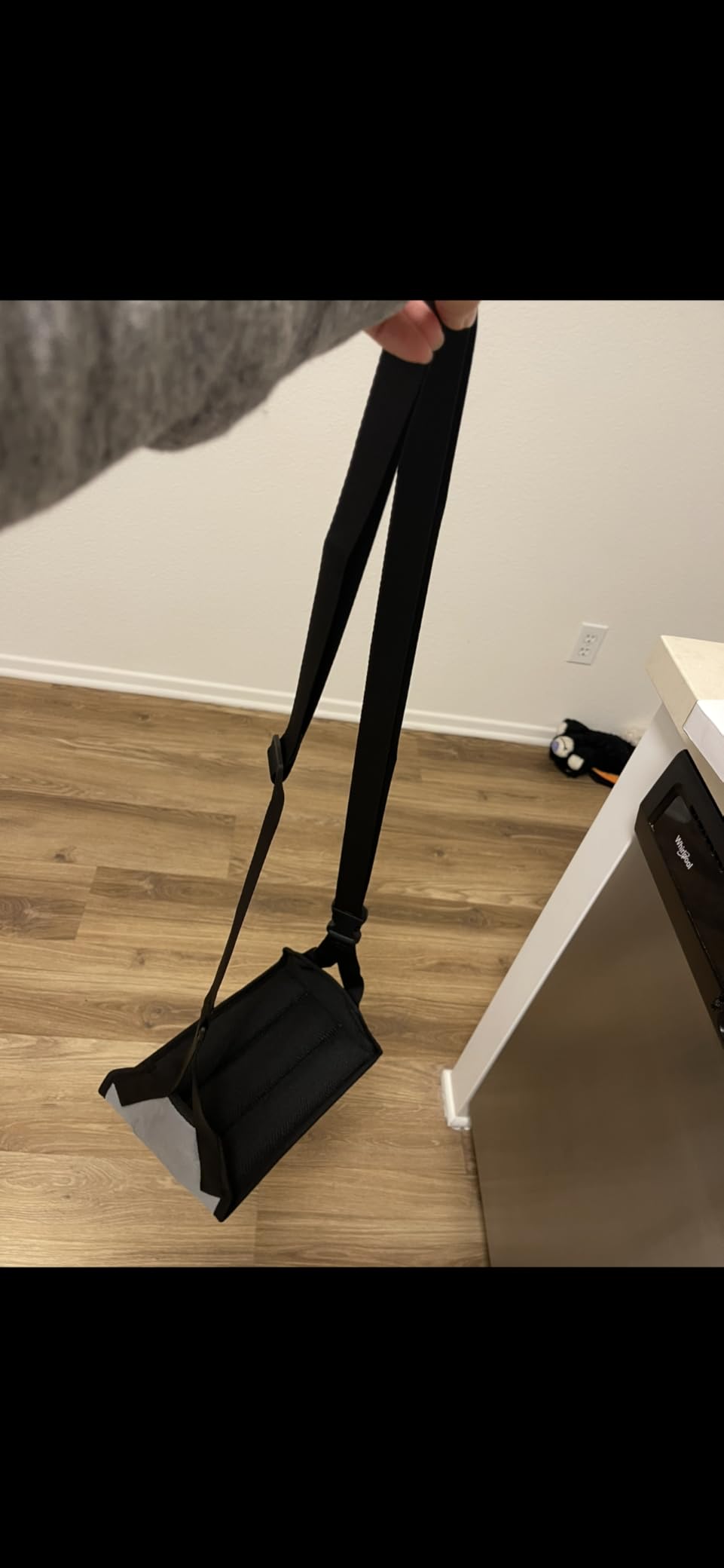 Foot Hammock for Plane Travel, No Collapse Thickened Bamboo Airplane Foot Rest for Long Flight, Desk Foot Hammock with Extended Adjustment Strap to Relax Your Feet, Foot Sling Travel Essentials customer photo 1