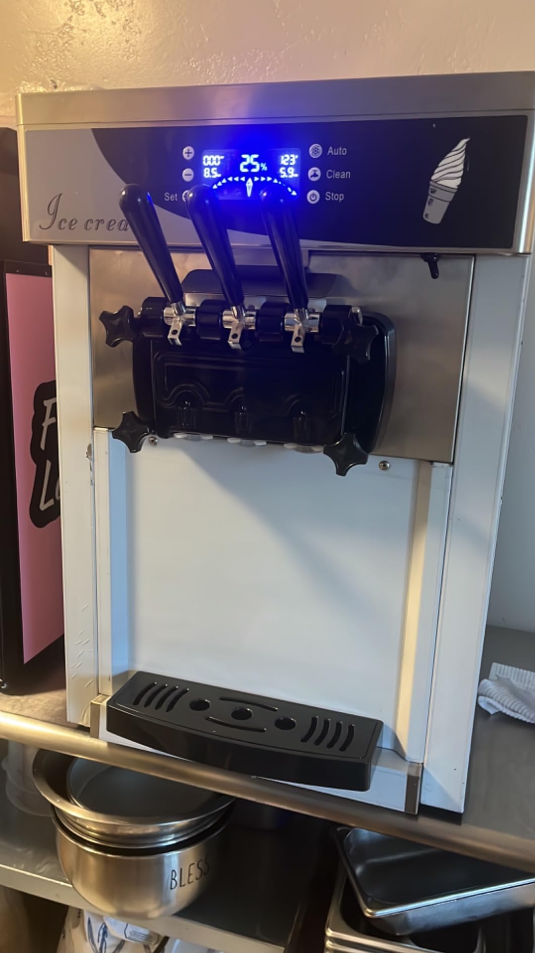 Soft Serve Ice Cream Machine,28 QT/H Yield 2450W Countertop Commercial Ice Cream Machine With 2x6L Hopper 3 Dispensers,LCD Panel Auto Clean Pre-cooling, for Restaurant Snack Bar customer photo 1