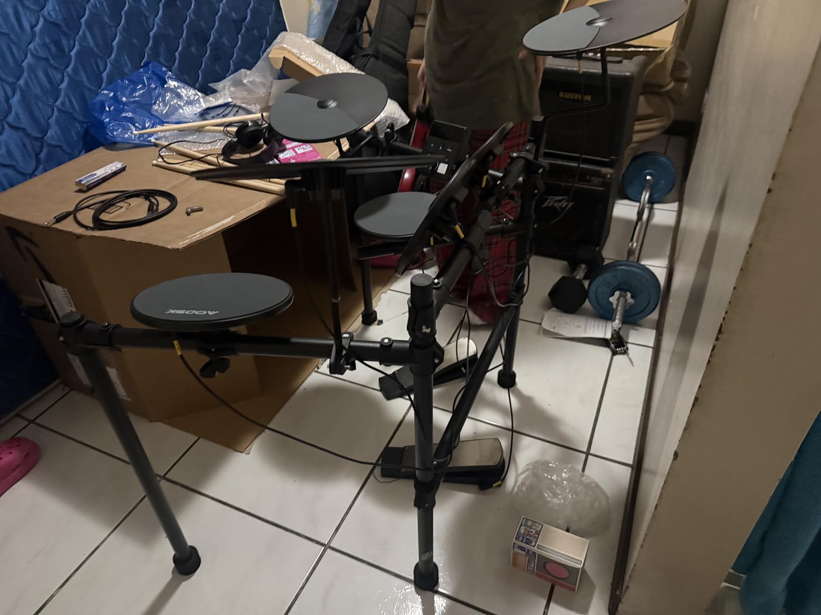 AODSK Electric Drum Set with 4 Quiet Drum Pads, Portable and Solid Drum Set for Beginner with 200 Sounds, 2 Switch Pedal, Drum Throne, Drumsticks, Headphones (UAED-403TS) customer photo 2