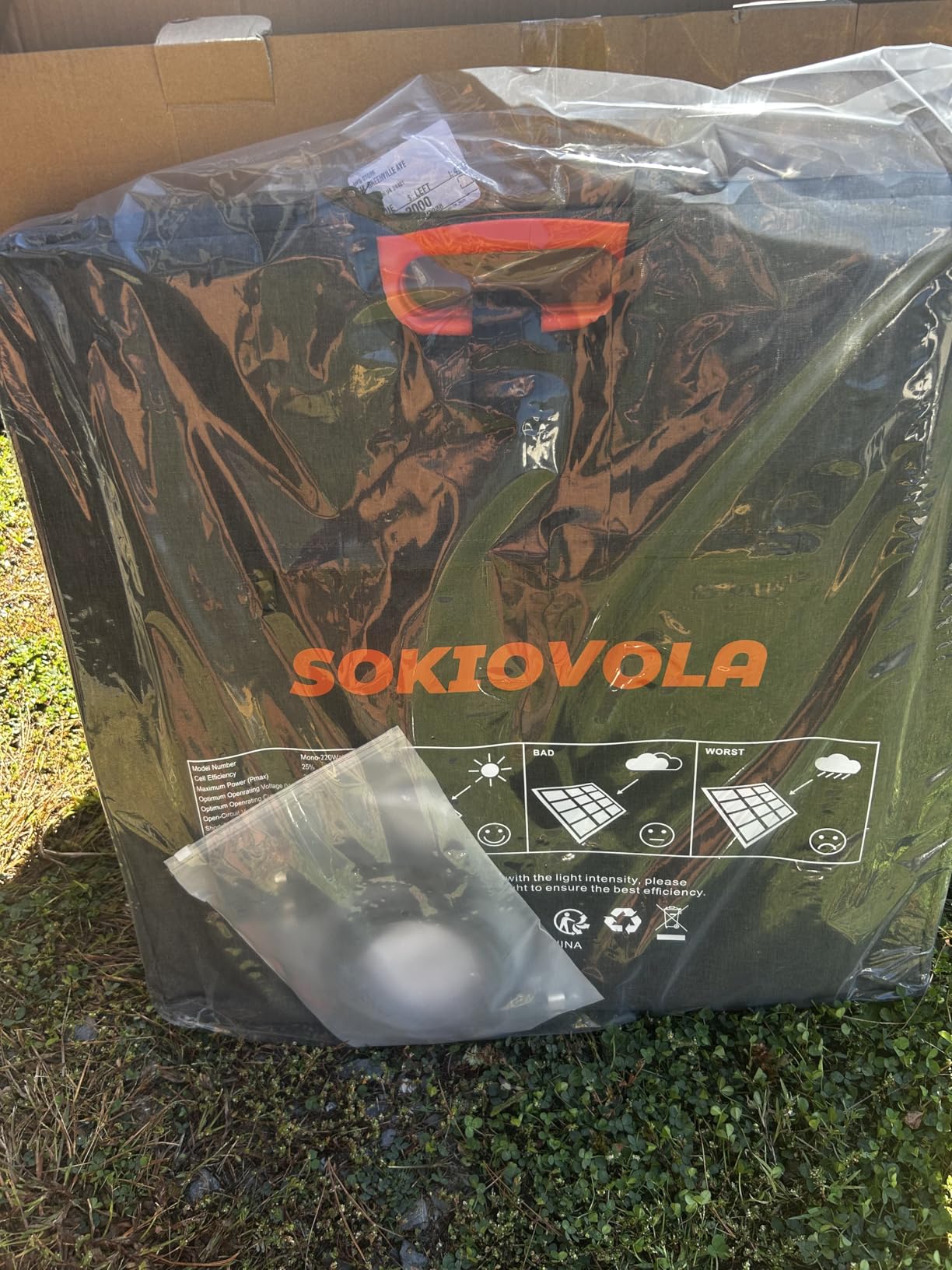 N-Type 16BB 220W Portable Solar Panel for EF/Jackery/Bluetti/Anker Power Station, IP68 Waterproof Foldable Solar Panel ETFE 25% High Efficiency for Outdoor Camping RV Trip customer photo 1