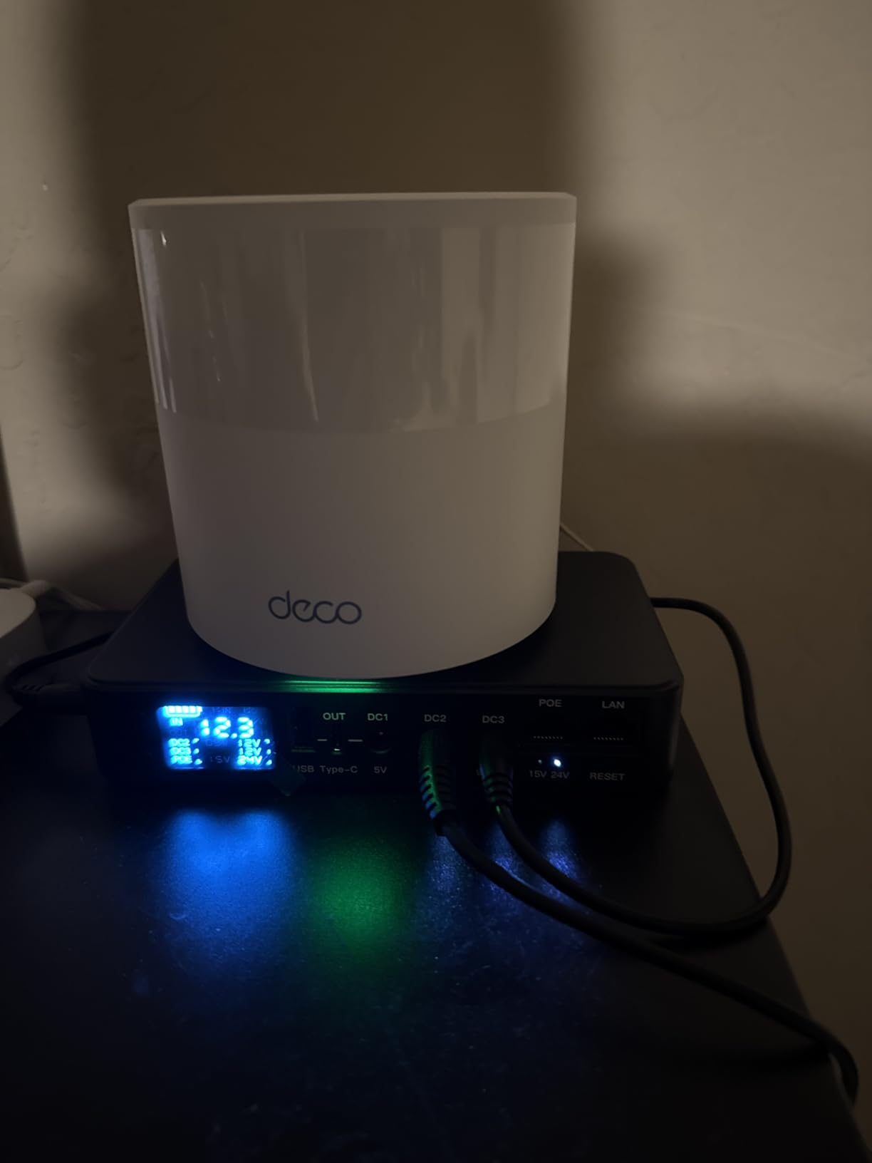 Mini UPS for WiFi Router, DC UPS 12V/2A Battery Backup 9V/2A USB 5V/3.6A 10400mAh(38Wh) customer photo 1