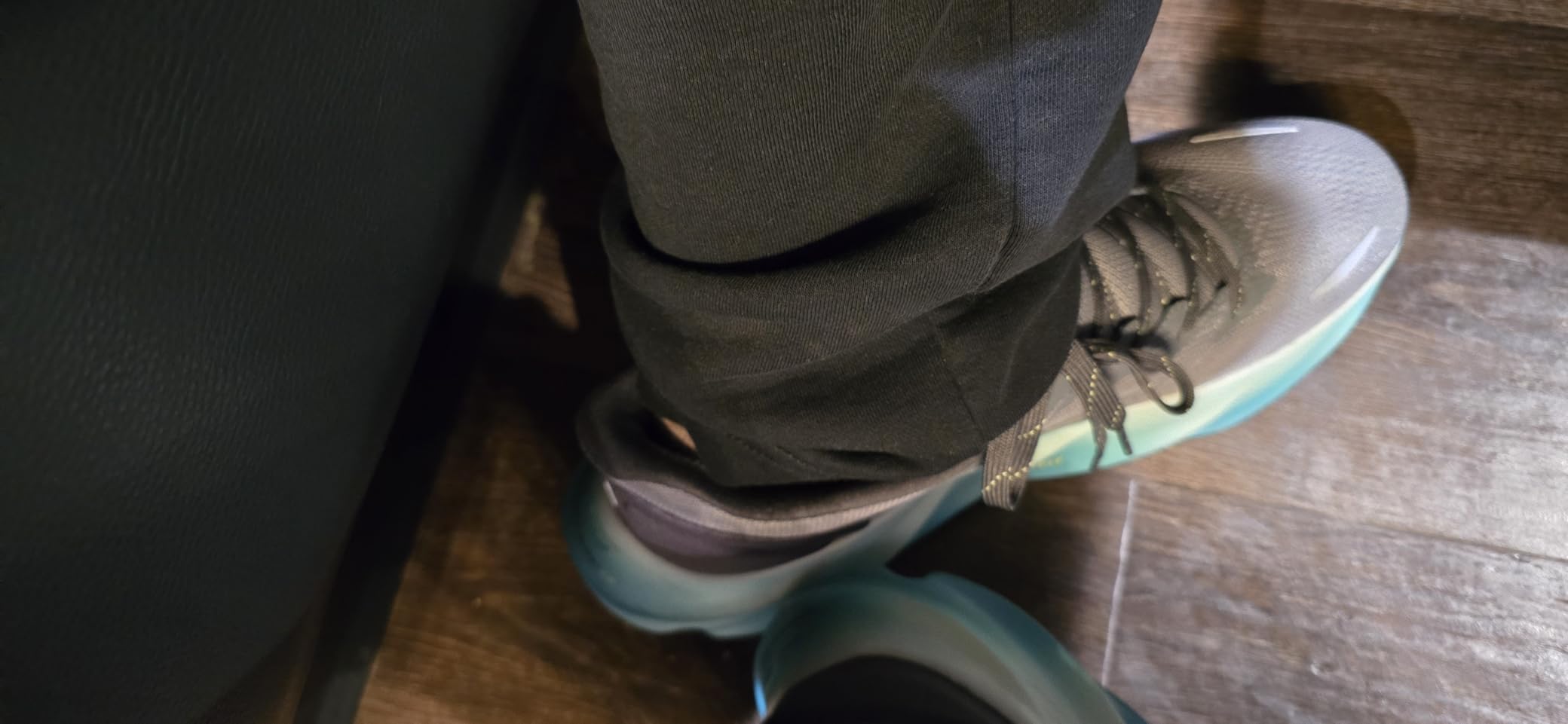 Men's Aero Burst Running Shoe customer photo 1