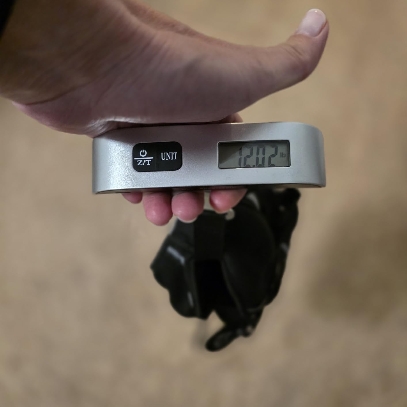 Renoj Weighted Vest for Women Men: Available in 6lb/8lb/10lb/11lb/12lb/14lb/16lb/20lb Fixed Weights for Walking, Running, Training, Exercise, Weight Loss - With Reflective Strips and Storage Pocket customer photo 1