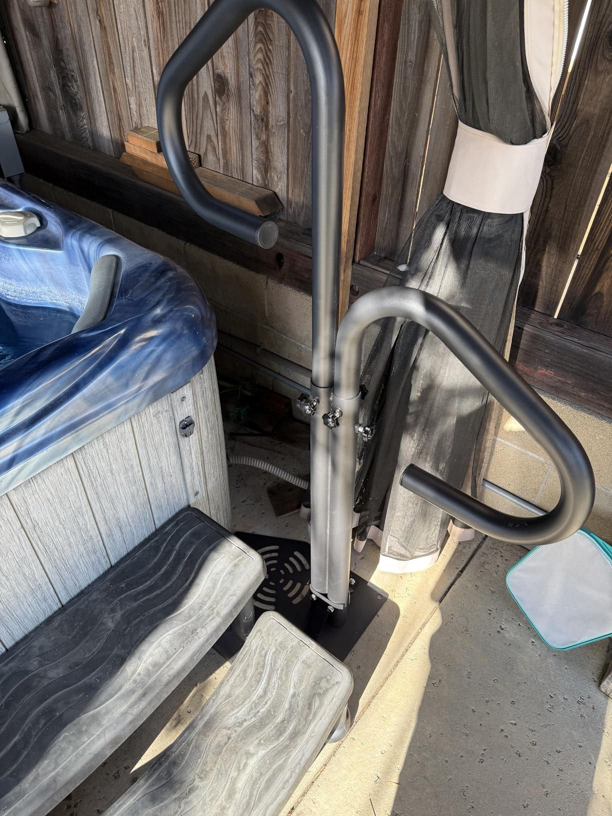 Hot Tub Handrail with 360 Rotating Dual Handles, 38-62