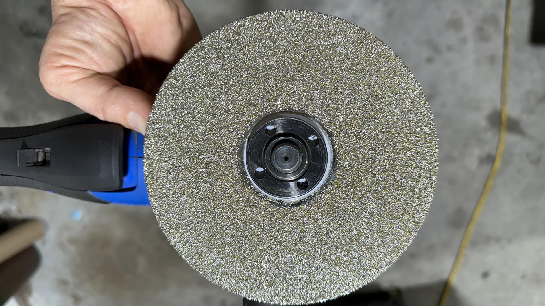6 Inch Diamond Grinding Disc, Coated Flat Lap Disk Abrasive Wheel 1/2 Inch Arbor Hole Coarse Grit 60 for Polishing Lapping Granite Marble Gemstone, Rock, Glass,Tile,Tungsten customer photo 2