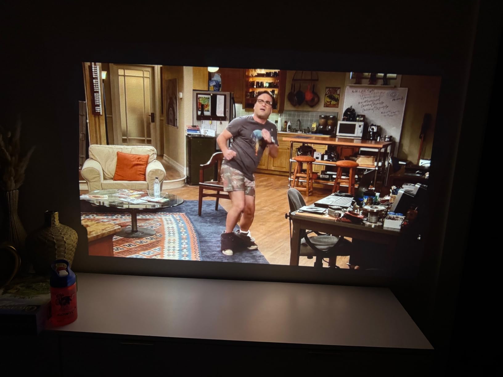 HAPPRUN 1500 ANSI Lumens Outdoor Projector with Built-in Streaming Apps, 4K Decoding Resolution, Auto Focus, Dolby Audio, Smart Projector with WiFi 6 and Bluetooth 5.2, Indoor Home Theater customer photo 2