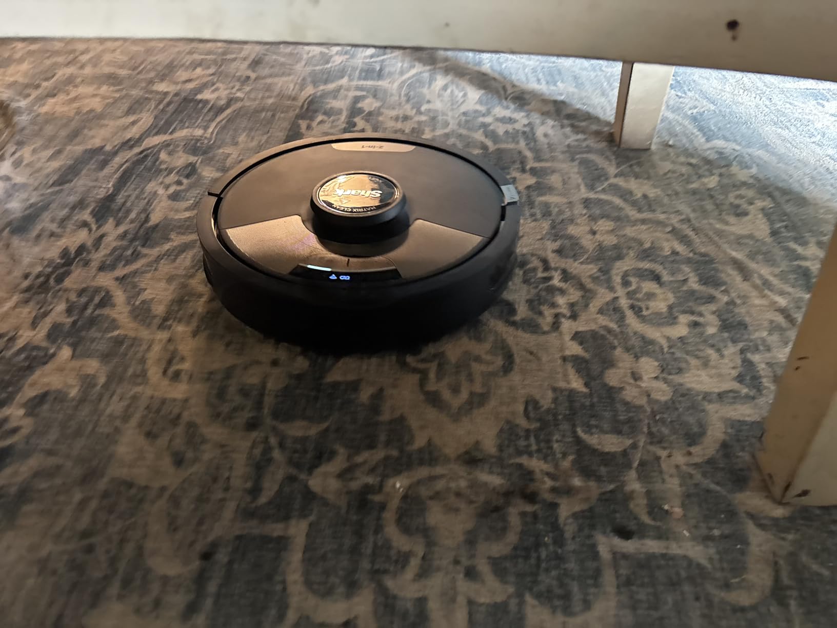 Shark Matrix Plus Robot Vacuum and Mop, Sonic Mopping, Home Mapping, Clean Edge, for Pet Hair, for Carpets and Hard Floor, UR2650WS customer photo 1