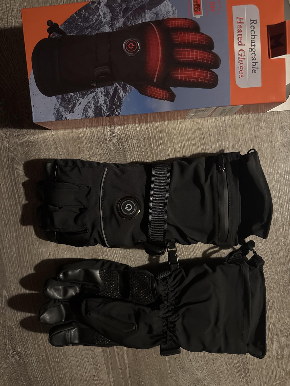 Heated Gloves, 5V 6000mAh Rechargeable Heated Gloves for Men Women, Waterproof & Upgrade Non-Slip Electric Heating Glove for Motorcycling, Hunting, Skiing, Outdoor Work customer photo 2