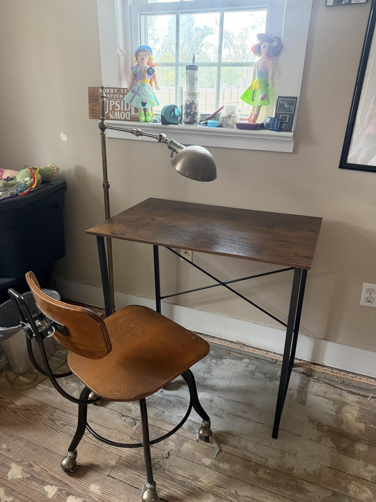 Sweetcrispy Computer Small Desk, 32 Inch Office Writing Work Study Student Home Bedroom Table with Metal Frame Wooden Tabletop No Wheels - White Wood customer photo 1