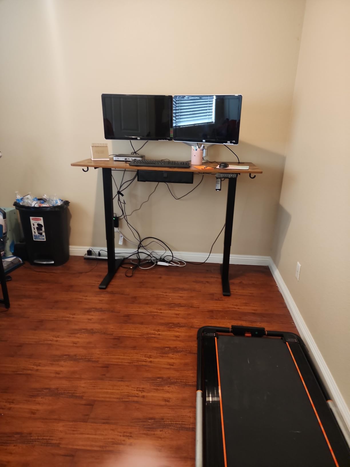 FEZIBO One-Piece Standing Desk Adjustable Height Stand up Home Office Desk, 48x24 Inch Electric Standing Computer Desk, with 4 Memory Presets, Headphone Hook, Light Rustic customer photo 1