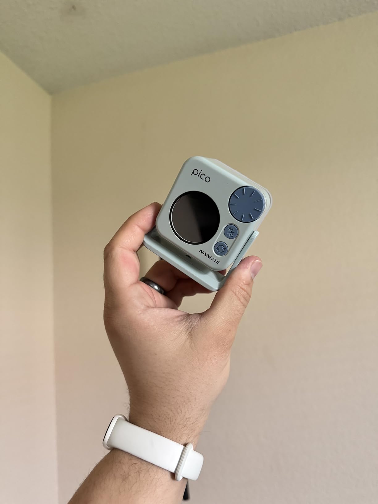 Nanlite Pico Portable LED Fill Light - Full Color RGB, Snap-On Attachment for Phone/Camera Photography, Live Streaming, Video Content Creation customer photo 1