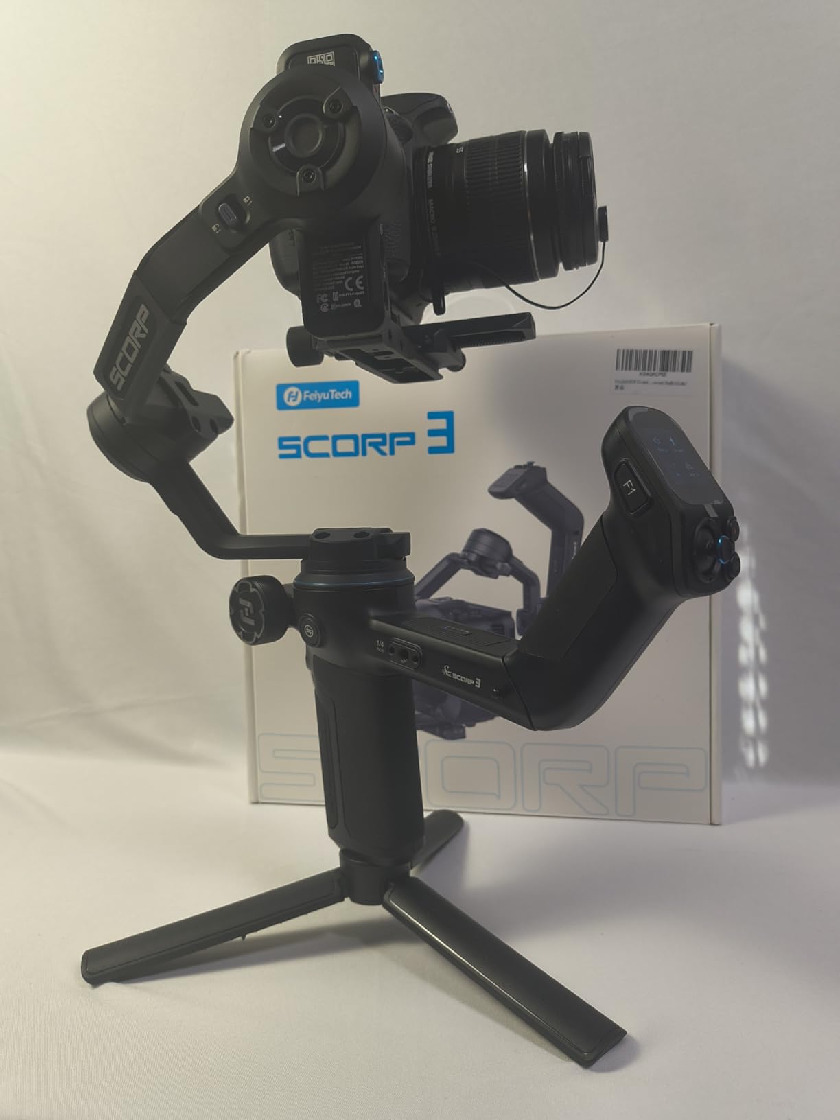 Feiyu SCORP 3 Prodessional Camera Gimbal Stabilizer - Built-in AI Tracking,Detachable Remote Handle,Max 7.72lbs Payload,Handheld Gimbal for Sony/Canon/Nikon/Fujifilm/Panasonic,Native Vertical Shooting customer photo 2