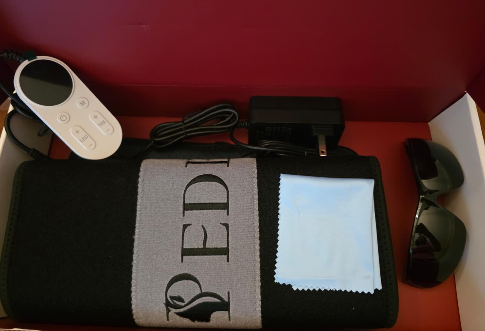 Red Light Therapy for Body, 24'' x 12''Large Infrared Light Therapy Pad with Timer Remote Control, 660nm 850nm Home Light Therapy for Knee Shoulder Back Muscle Joint (with Elastic Strap) customer photo 2